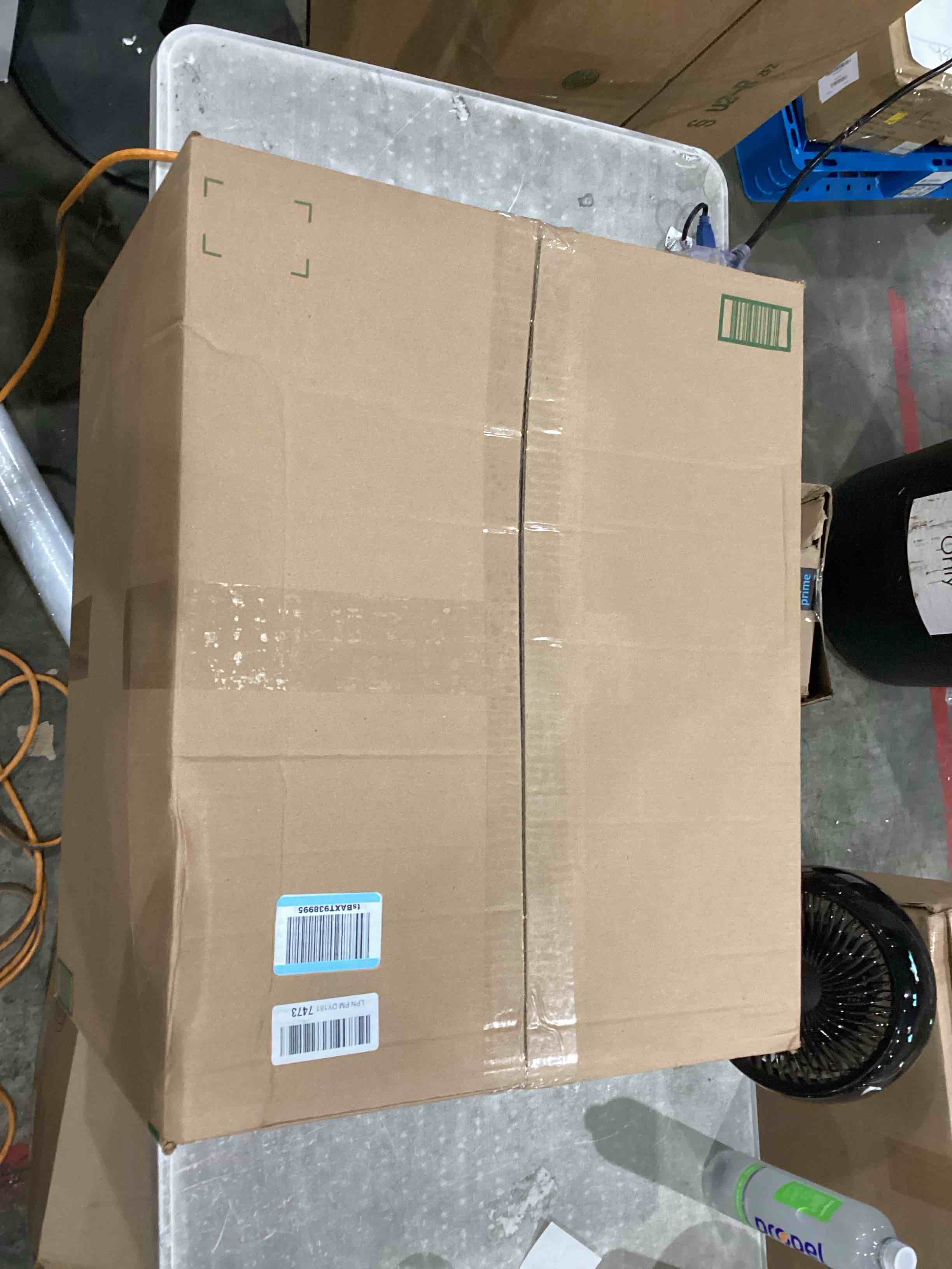 https://s3.amazonaws.com/lotting-images-prod/bidfta/TEA1645461_1751458396691.jpeg