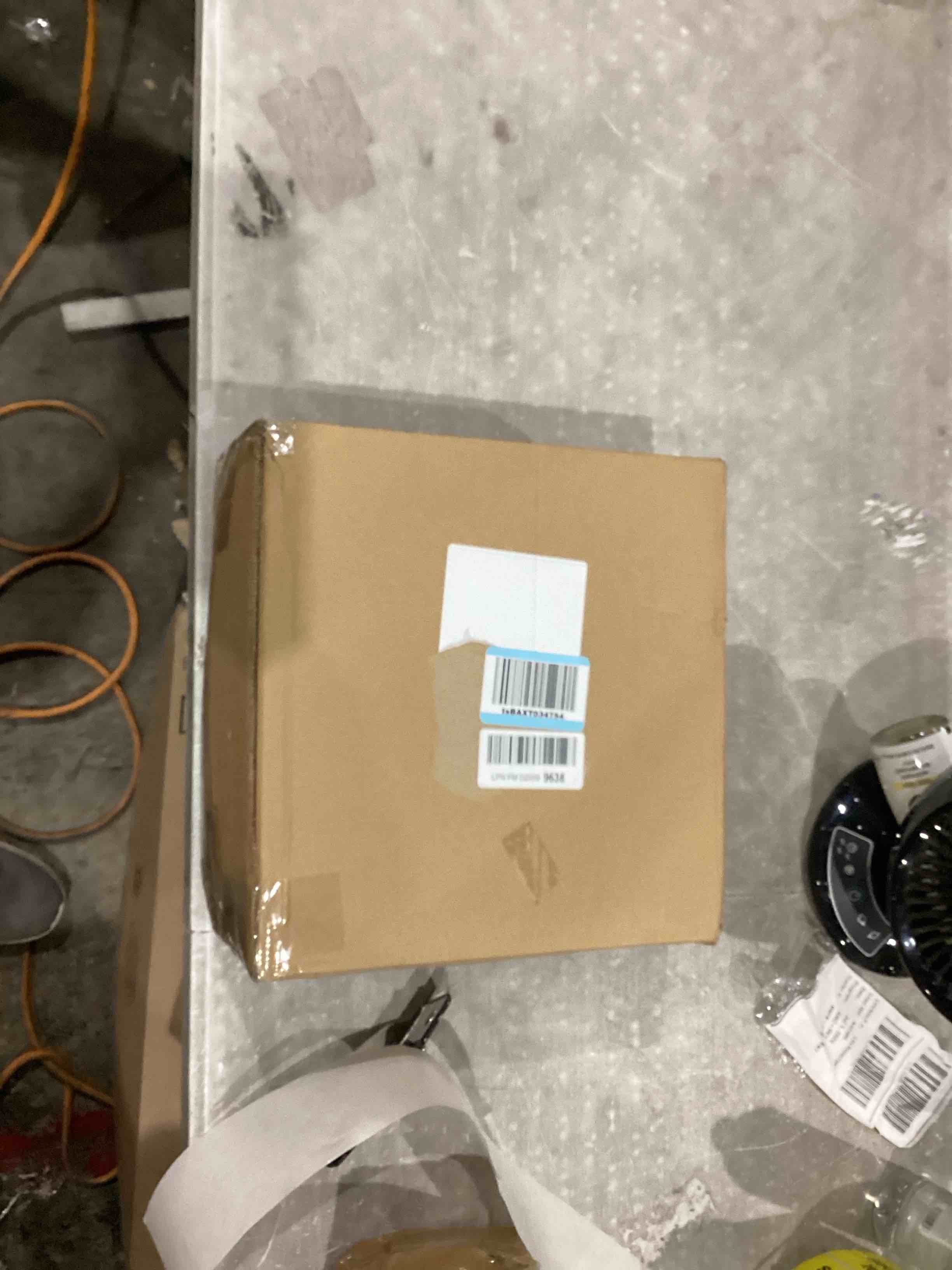 https://s3.amazonaws.com/lotting-images-prod/bidfta/TEA1645502_1751468473393.jpeg