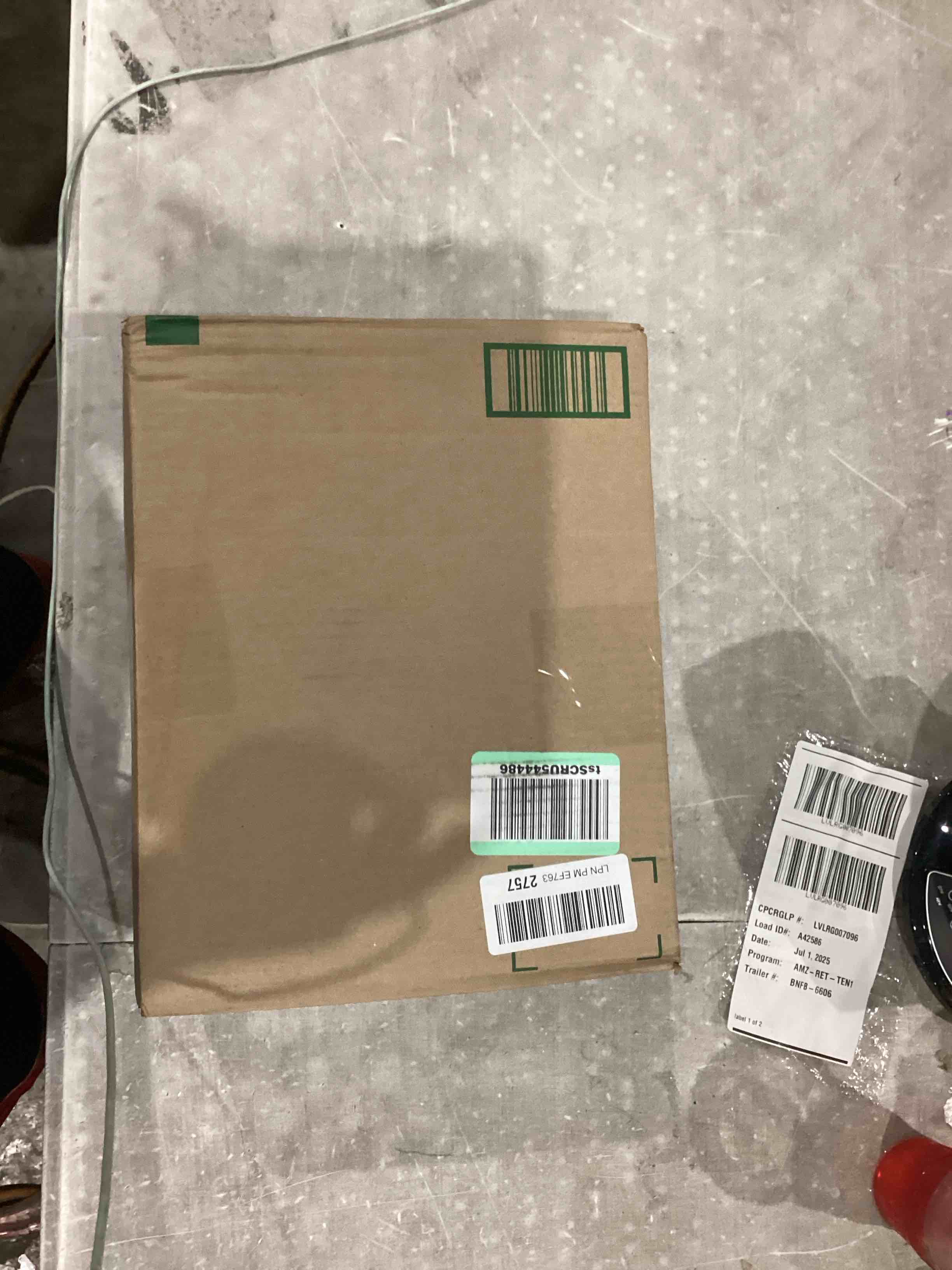 https://s3.amazonaws.com/lotting-images-prod/bidfta/TEA1645532_1751482388552.jpeg