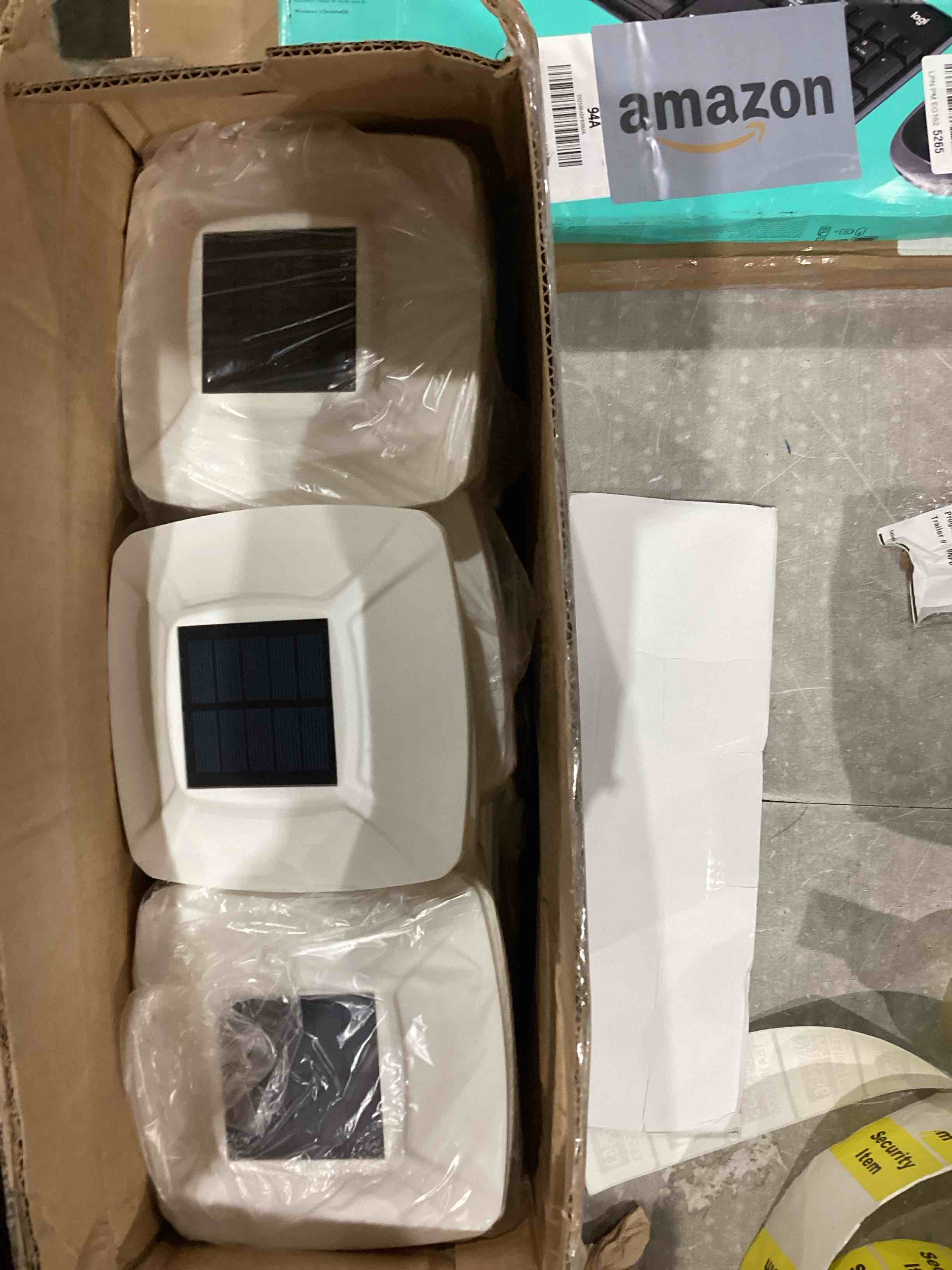 https://s3.amazonaws.com/lotting-images-prod/bidfta/TEA1645553_1751544377428.jpeg