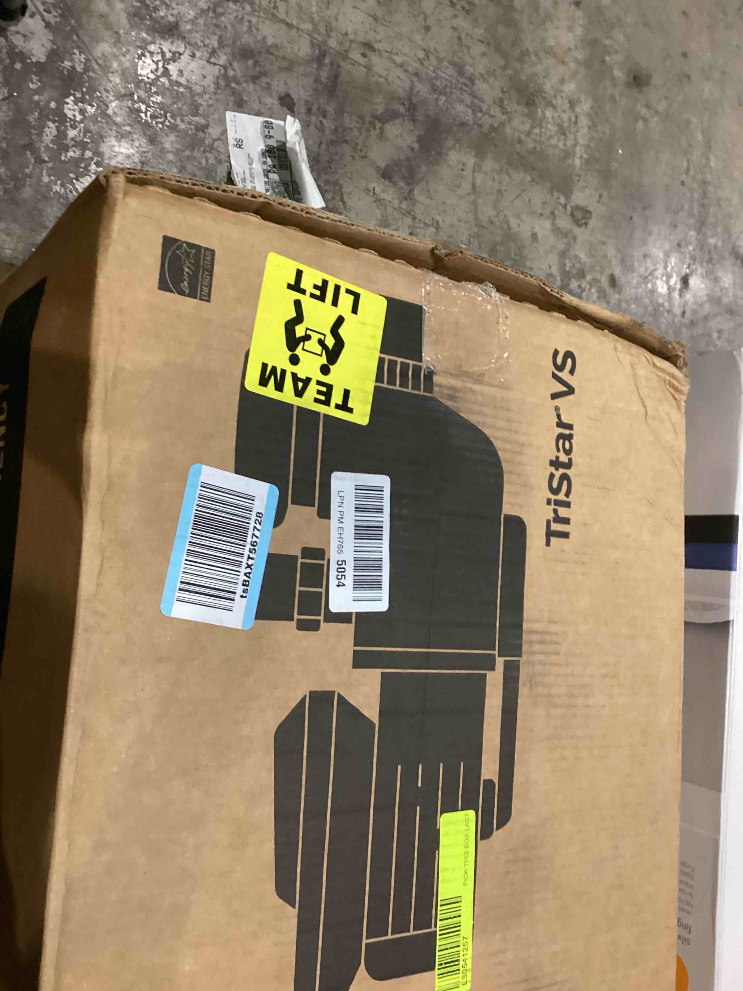 https://s3.amazonaws.com/lotting-images-prod/bidfta/TEA1645706_1753283414730.jpeg