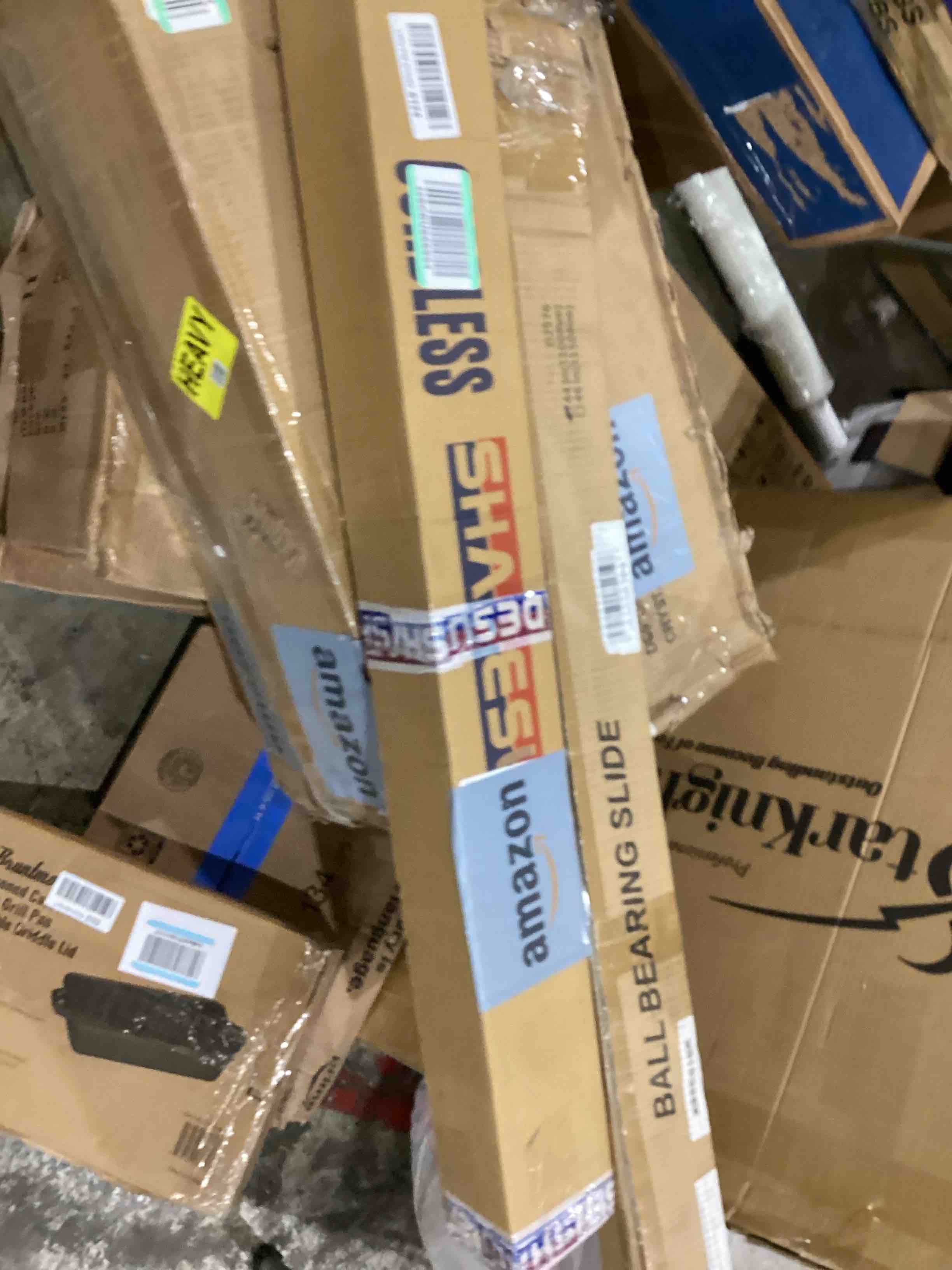 https://s3.amazonaws.com/lotting-images-prod/bidfta/TEA1645714_1753297086172.jpeg