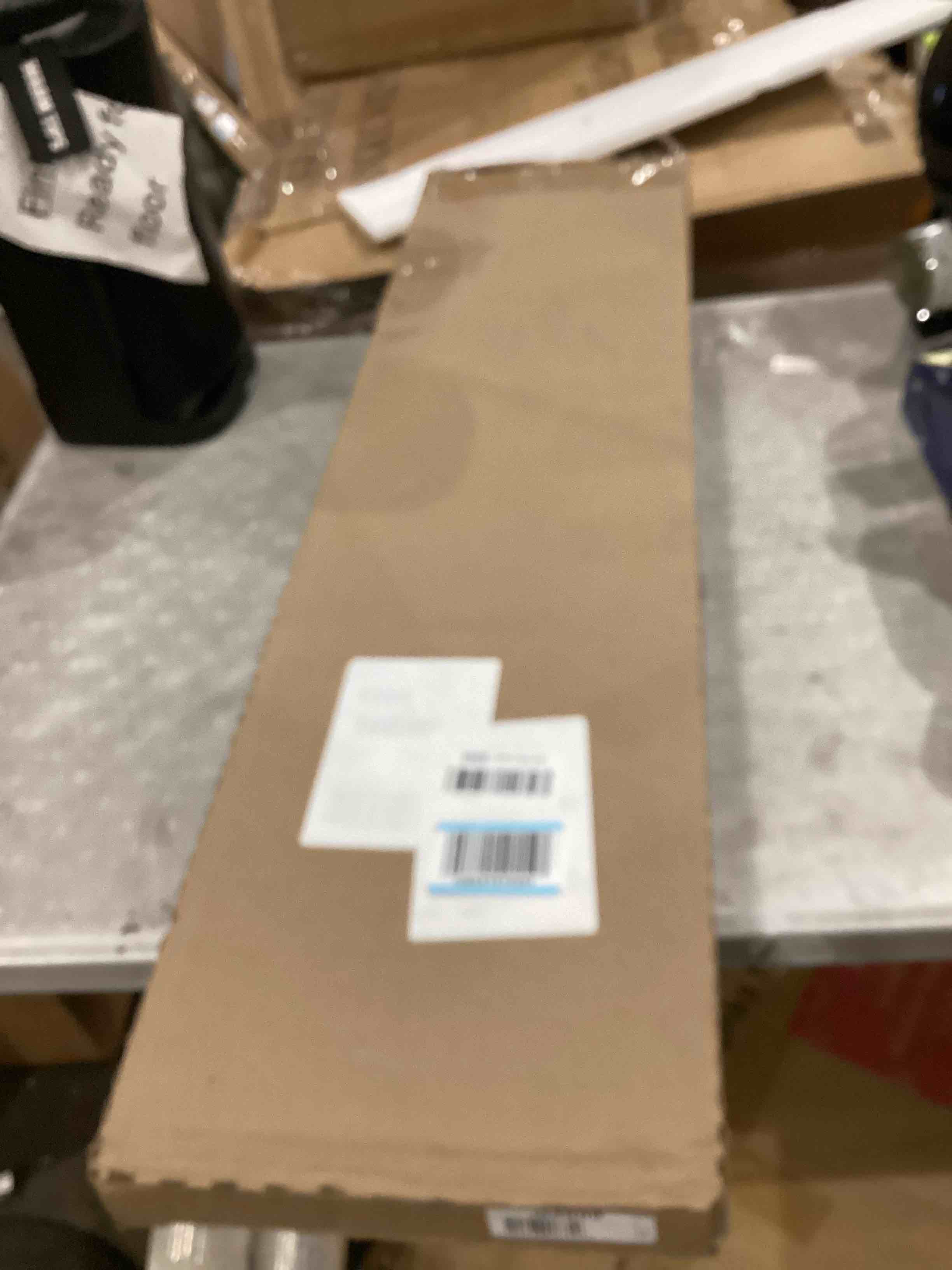 https://s3.amazonaws.com/lotting-images-prod/bidfta/TEA1645719_1753288893987.jpeg