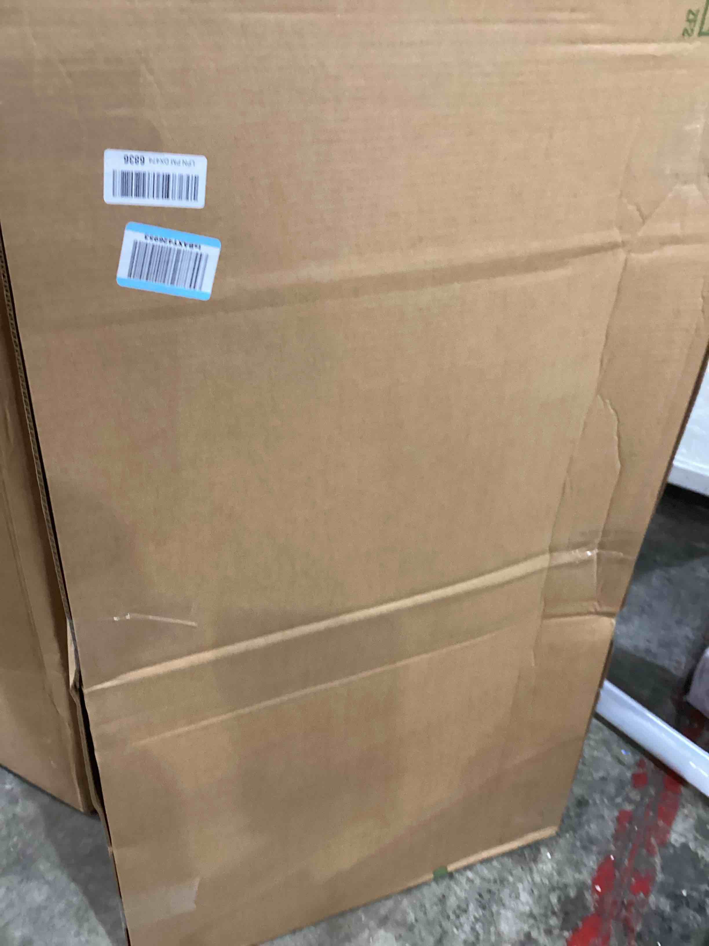 https://s3.amazonaws.com/lotting-images-prod/bidfta/TEA1645780_1753361298133.jpeg