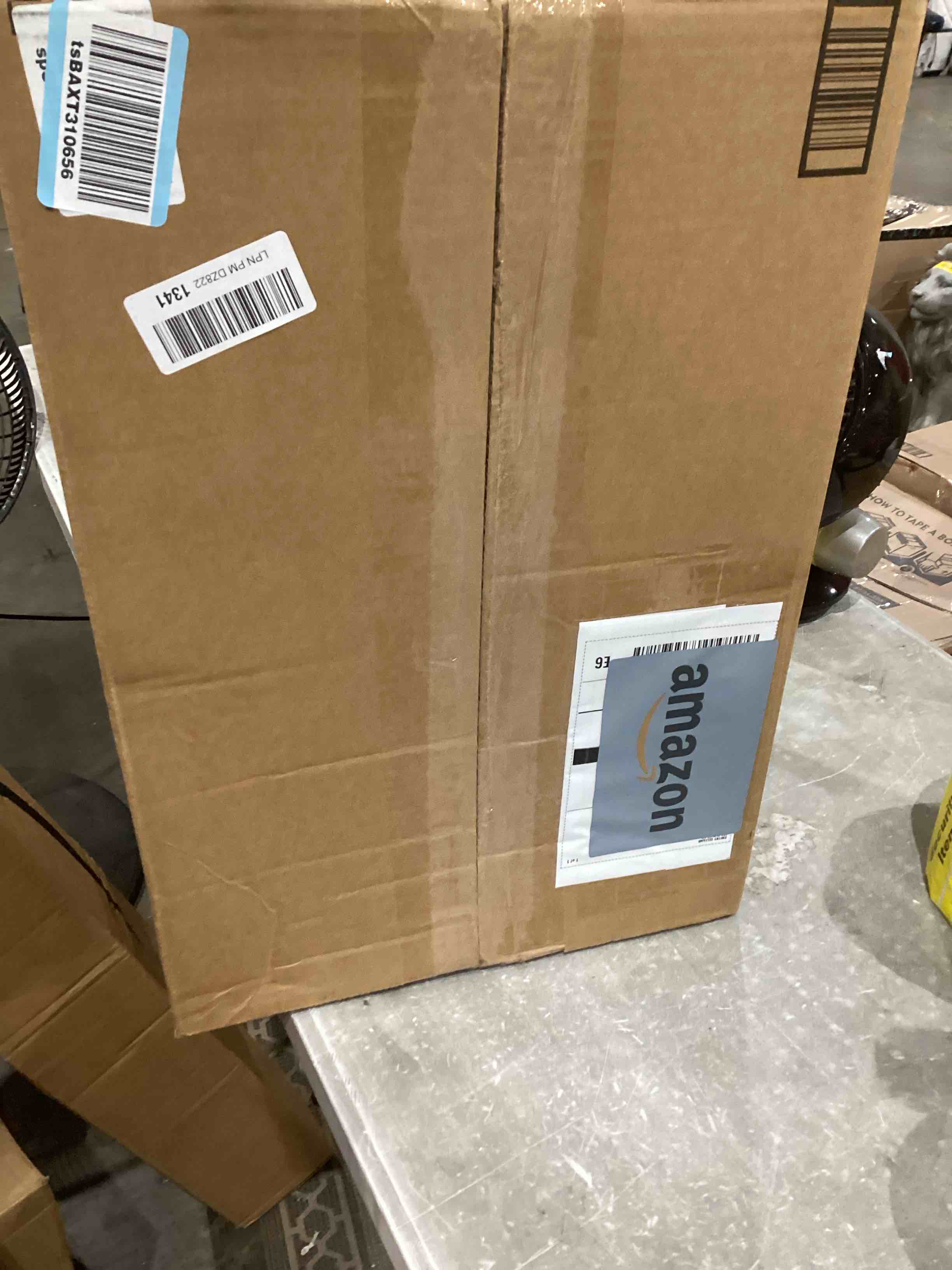 https://s3.amazonaws.com/lotting-images-prod/bidfta/TEA1645804_1753368201323.jpeg