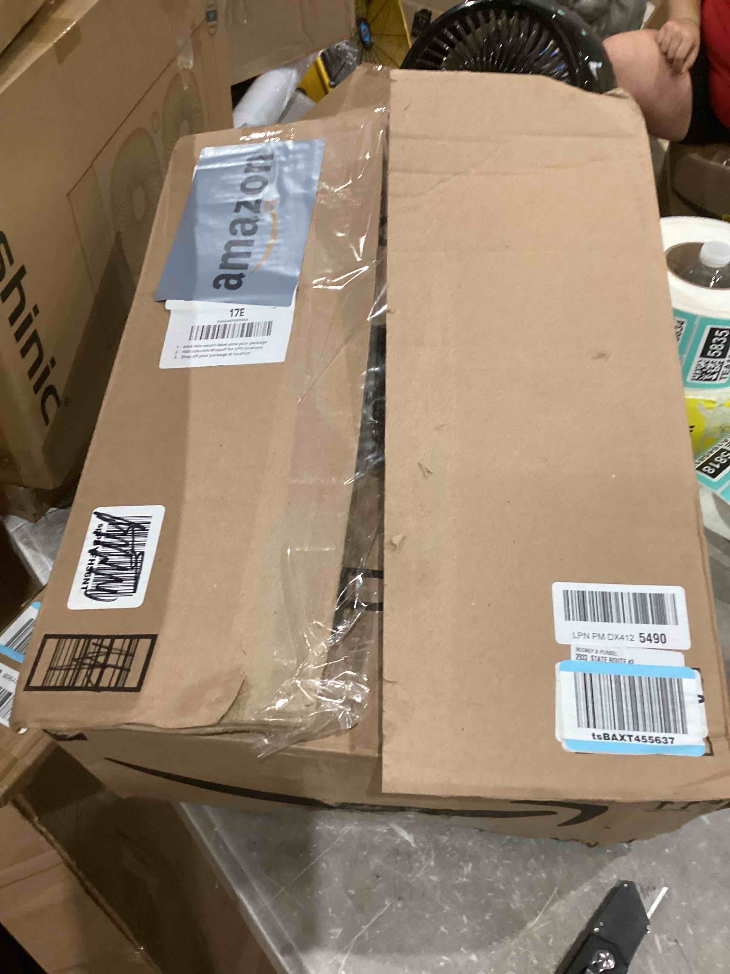 https://s3.amazonaws.com/lotting-images-prod/bidfta/TEA1645814_1753369624184.jpeg