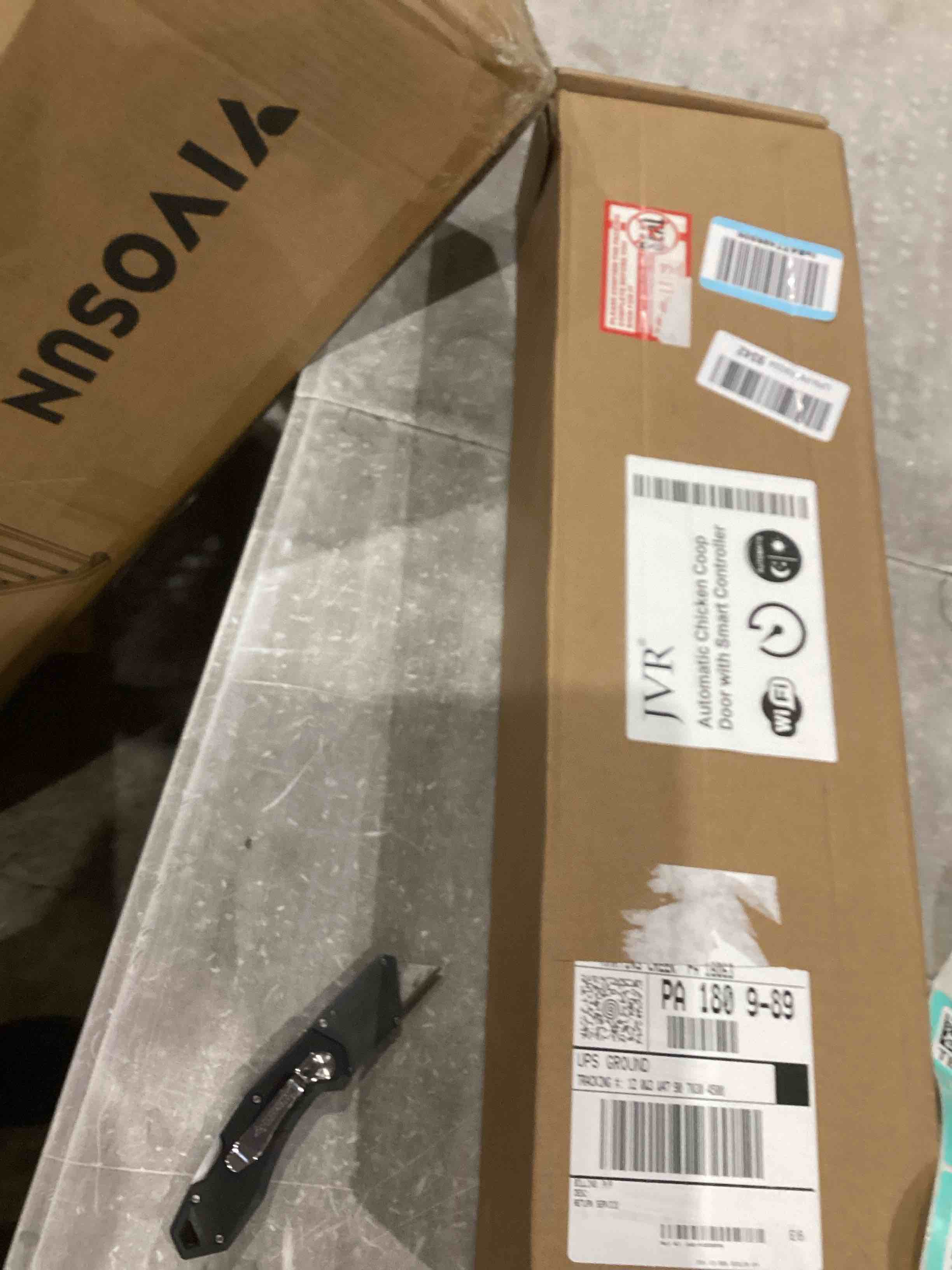 https://s3.amazonaws.com/lotting-images-prod/bidfta/TEA1645840_1753378750268.jpeg