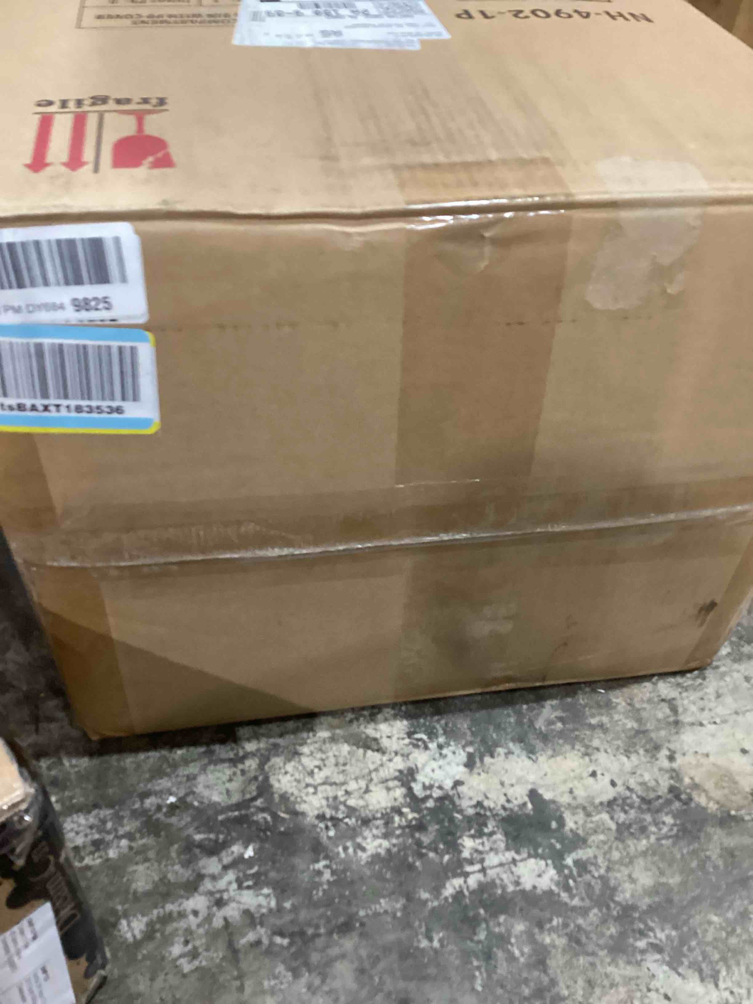https://s3.amazonaws.com/lotting-images-prod/bidfta/TEA1645843_1753379562110.jpeg