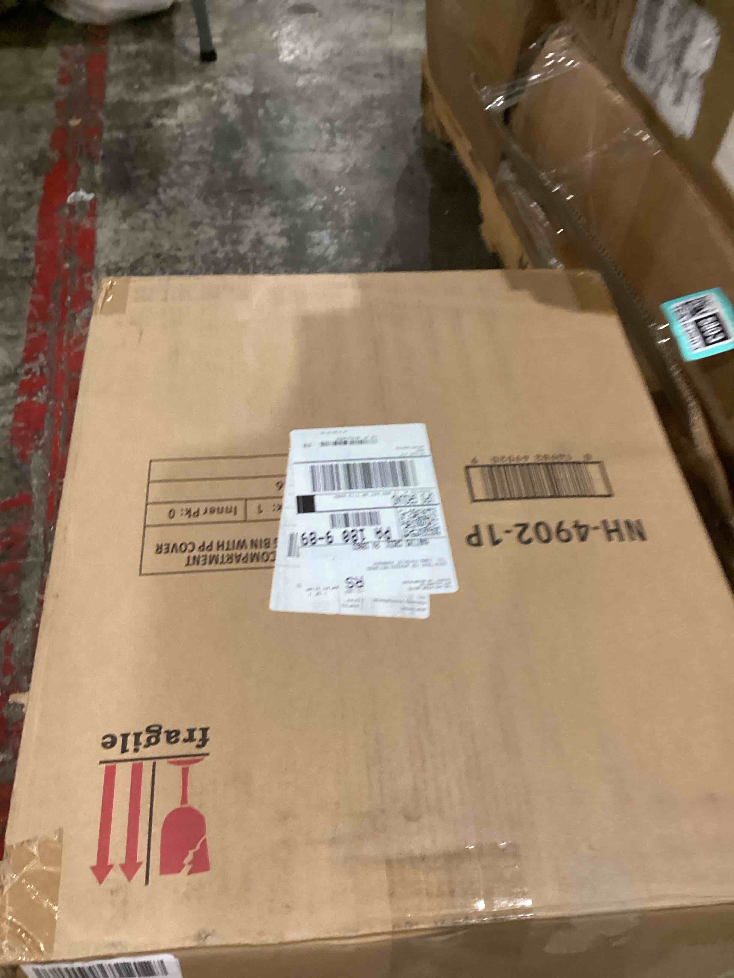 https://s3.amazonaws.com/lotting-images-prod/bidfta/TEA1645843_1753379564494.jpeg