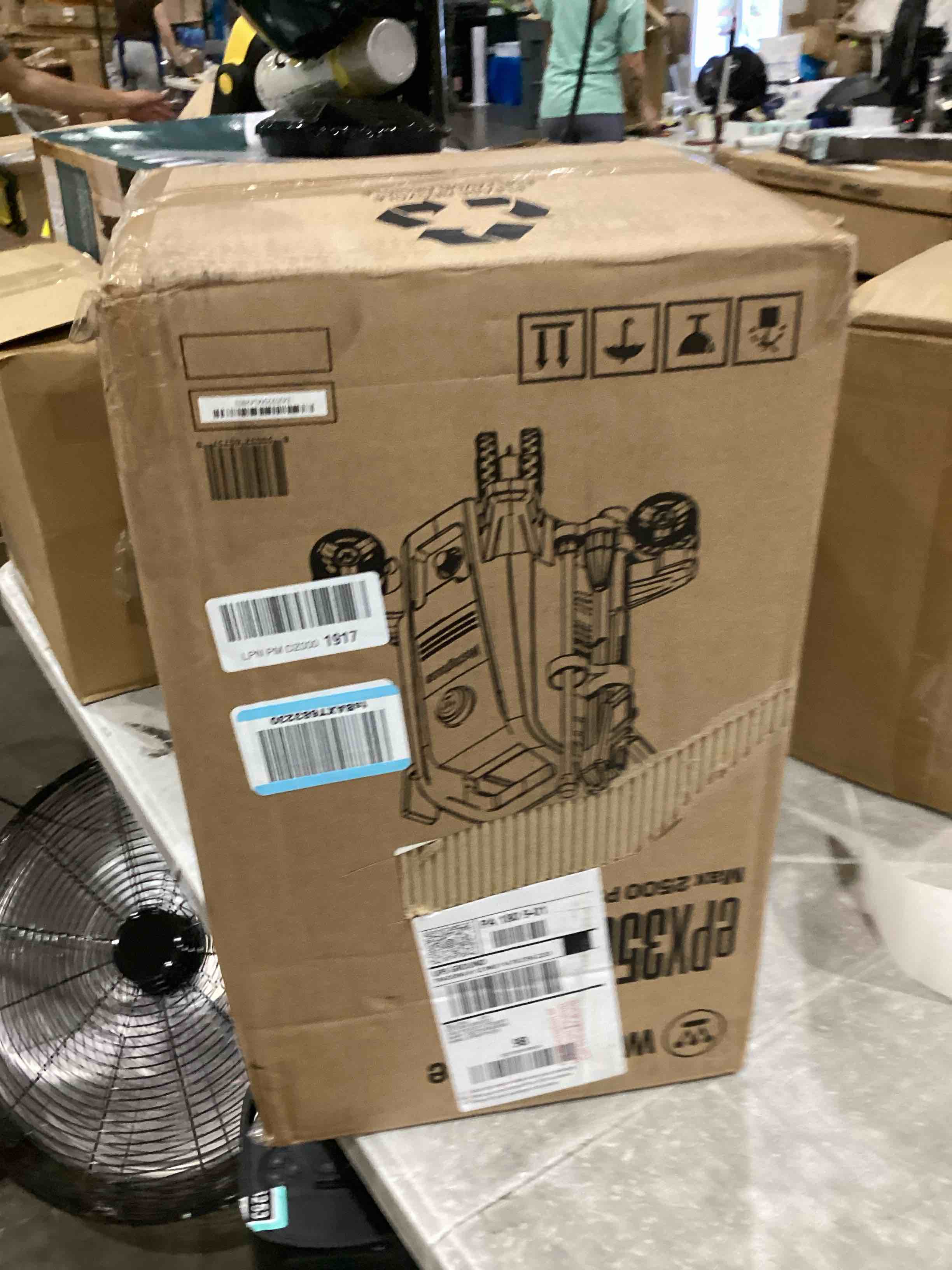 https://s3.amazonaws.com/lotting-images-prod/bidfta/TEA1645929_1753464731337.jpeg