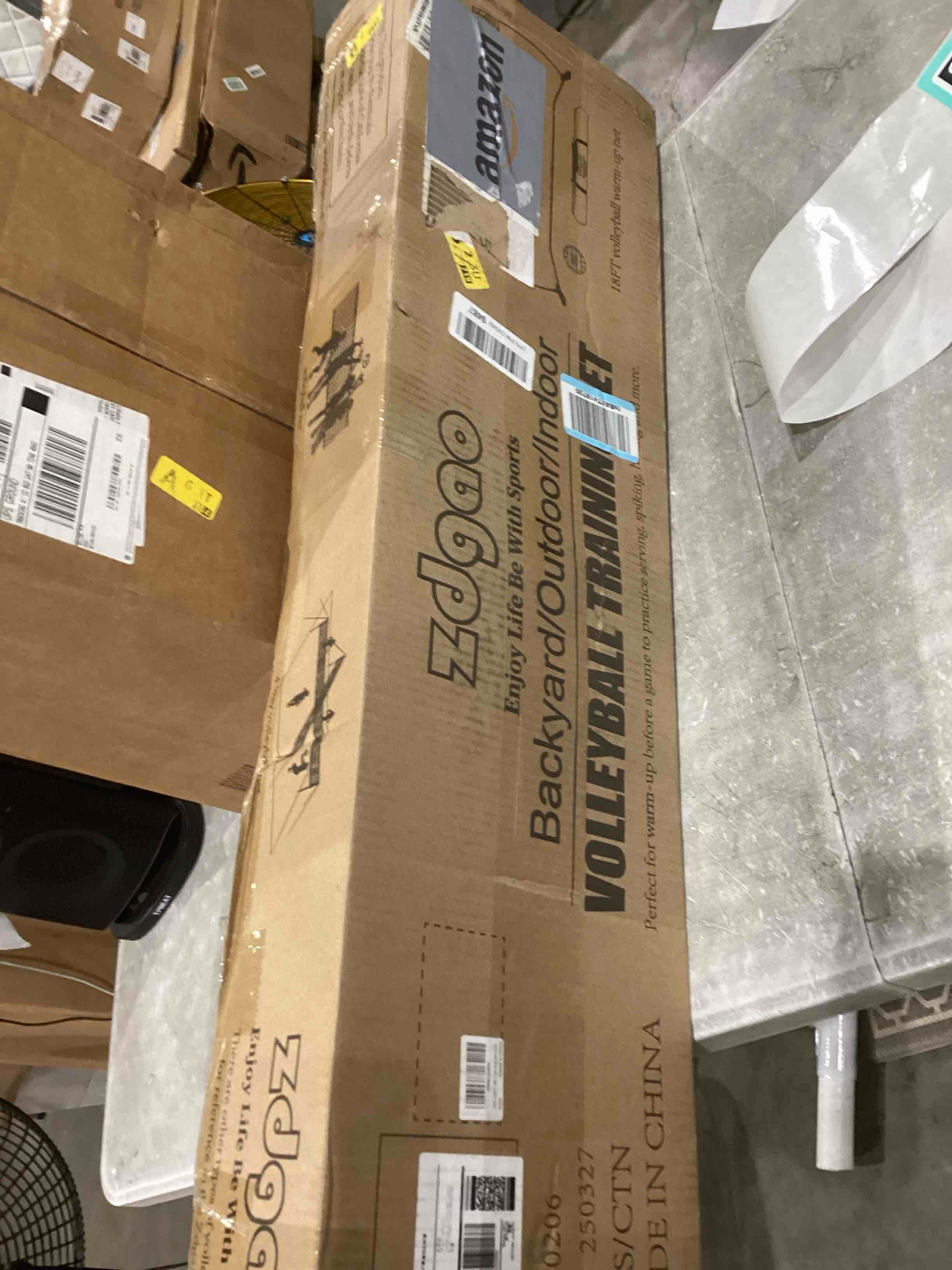 https://s3.amazonaws.com/lotting-images-prod/bidfta/TEA1645948_1753703693025.jpeg