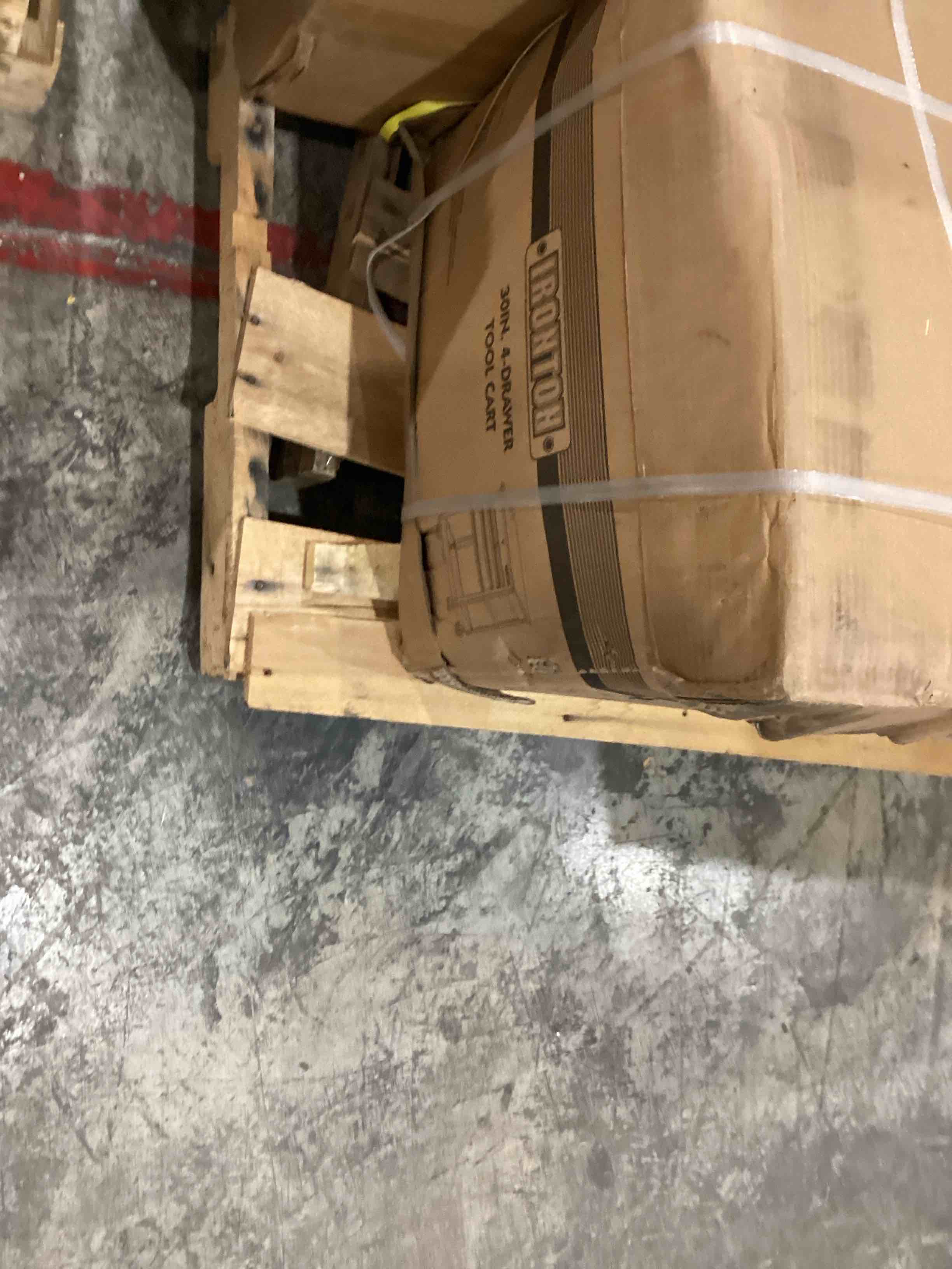 https://s3.amazonaws.com/lotting-images-prod/bidfta/TEA1646821_1754932152245.jpeg