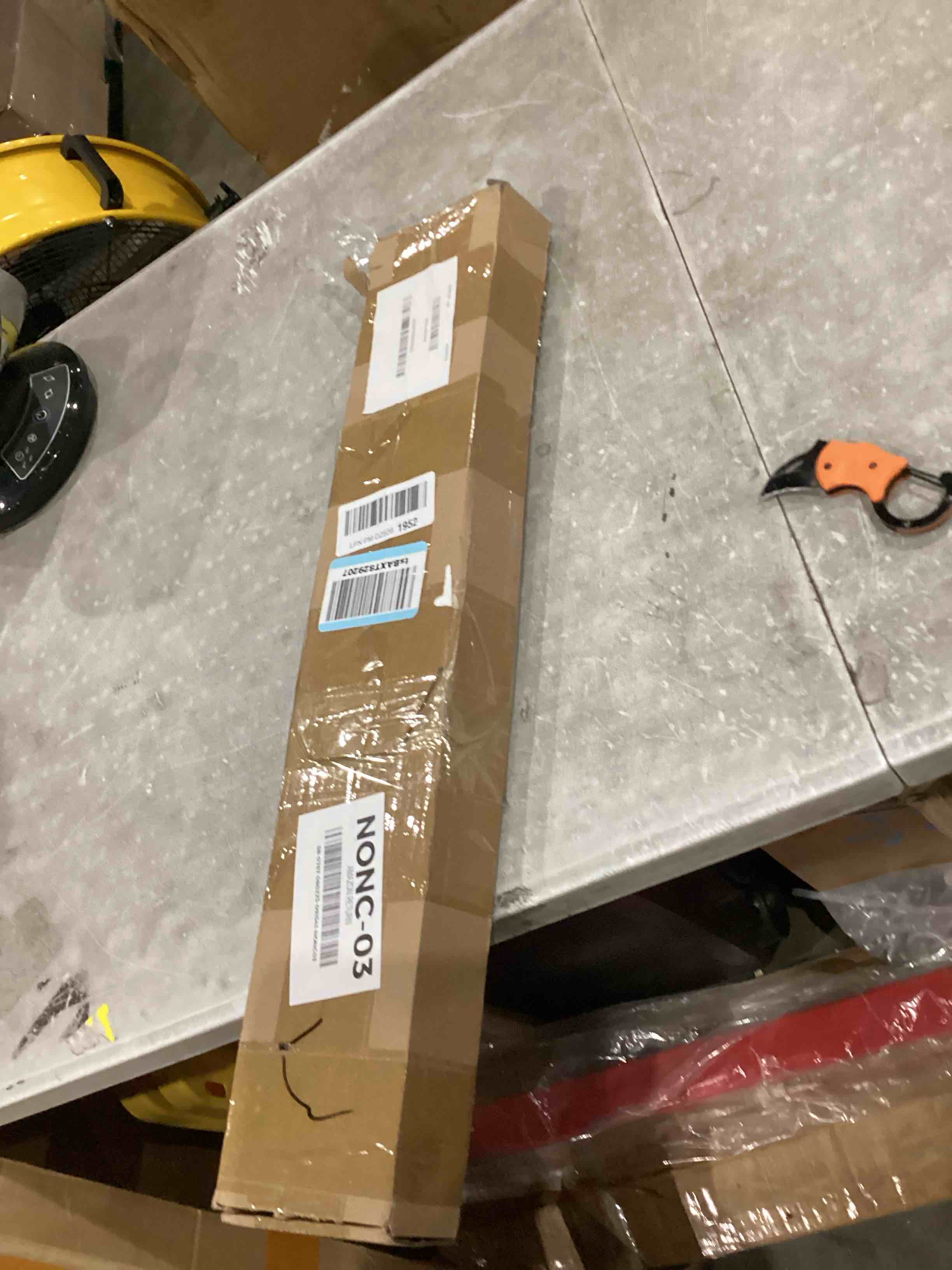 https://s3.amazonaws.com/lotting-images-prod/bidfta/TEA1647969_1756467995830.jpeg