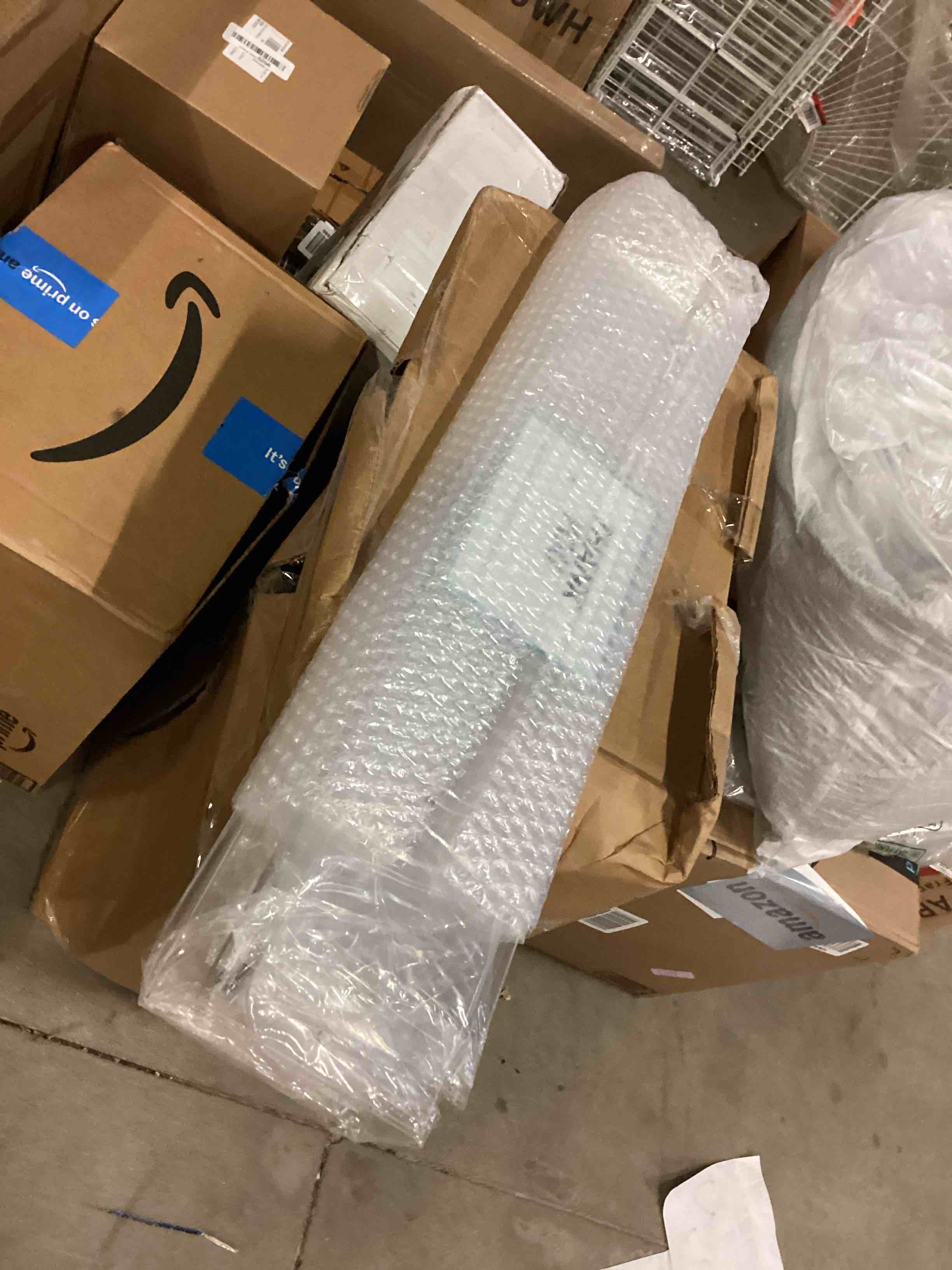 https://s3.amazonaws.com/lotting-images-prod/bidfta/TEA1648651_1753472753930.jpeg