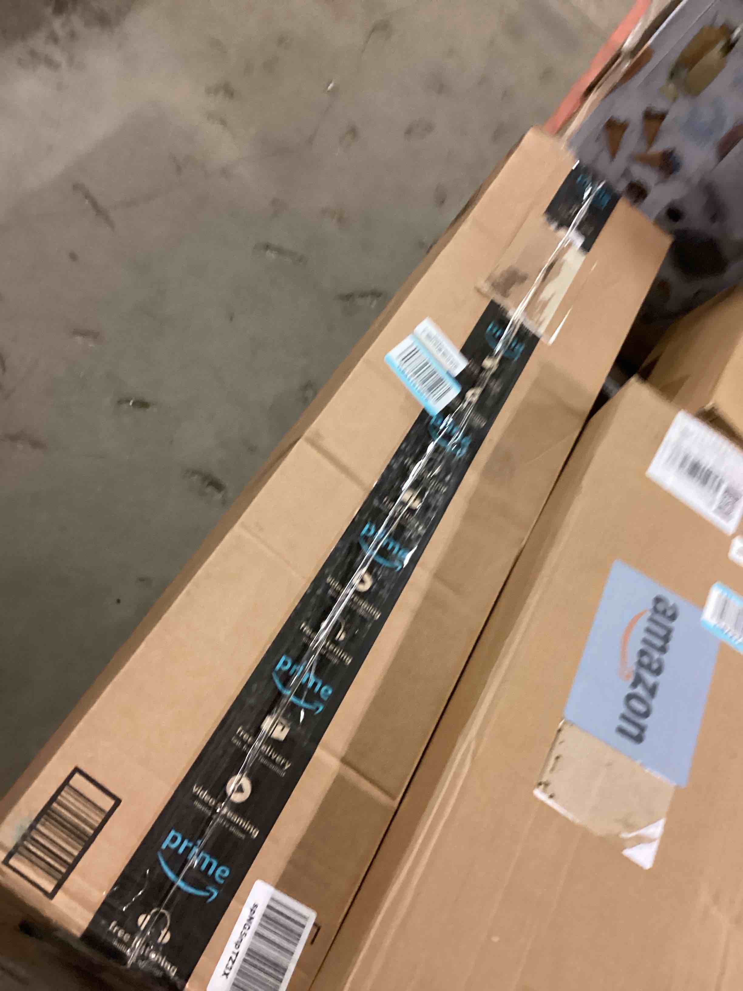 https://s3.amazonaws.com/lotting-images-prod/bidfta/TEA1649119_1755521279781.jpeg