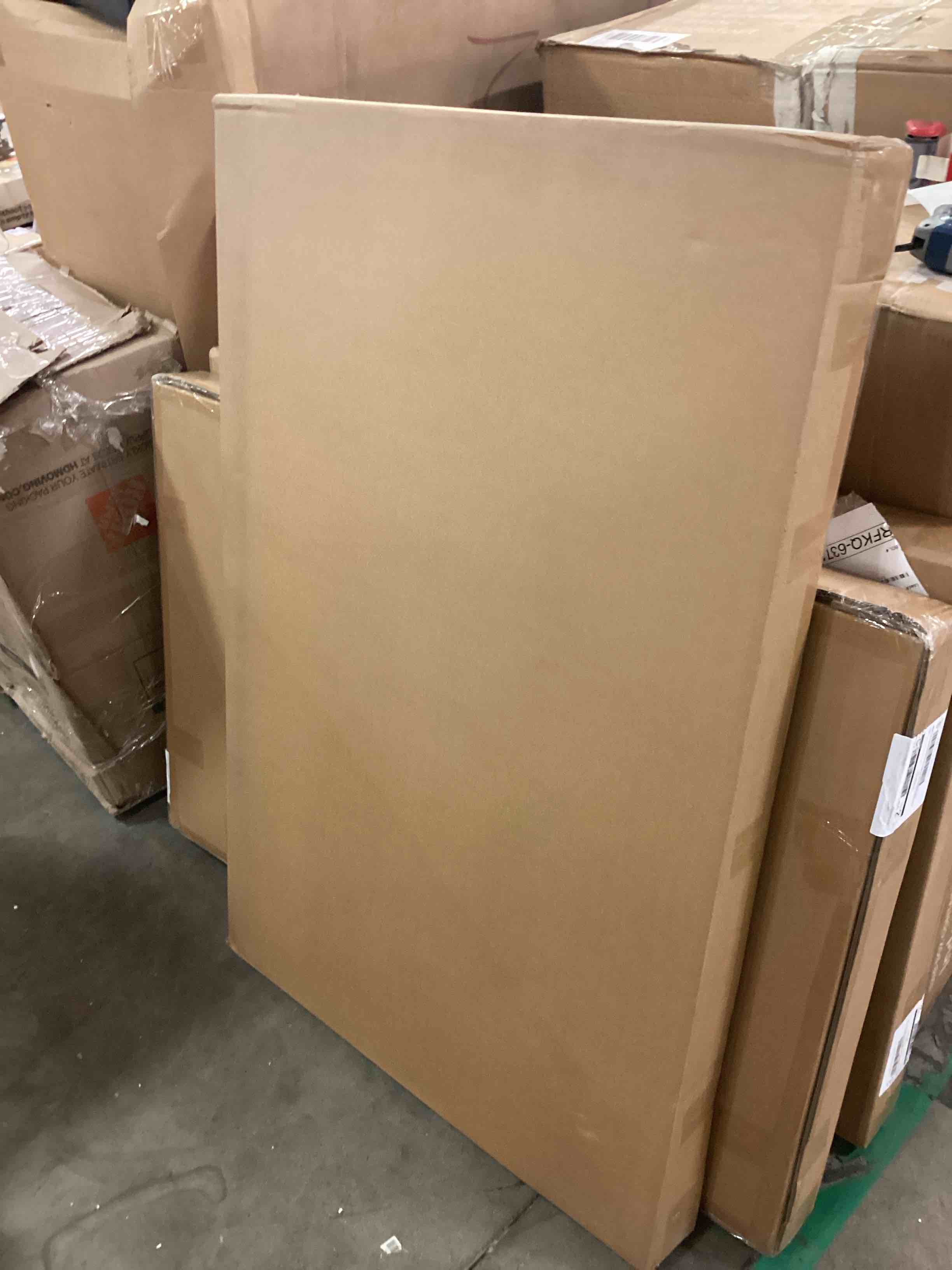 https://s3.amazonaws.com/lotting-images-prod/bidfta/TEA1651005_1753116152393.jpeg