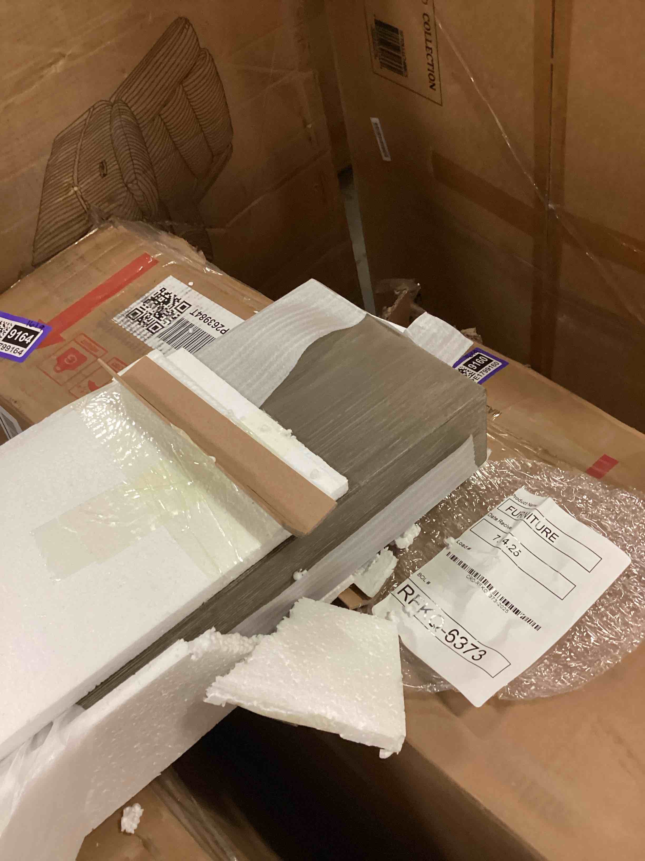 https://s3.amazonaws.com/lotting-images-prod/bidfta/TEA1651036_1752860776666.jpeg