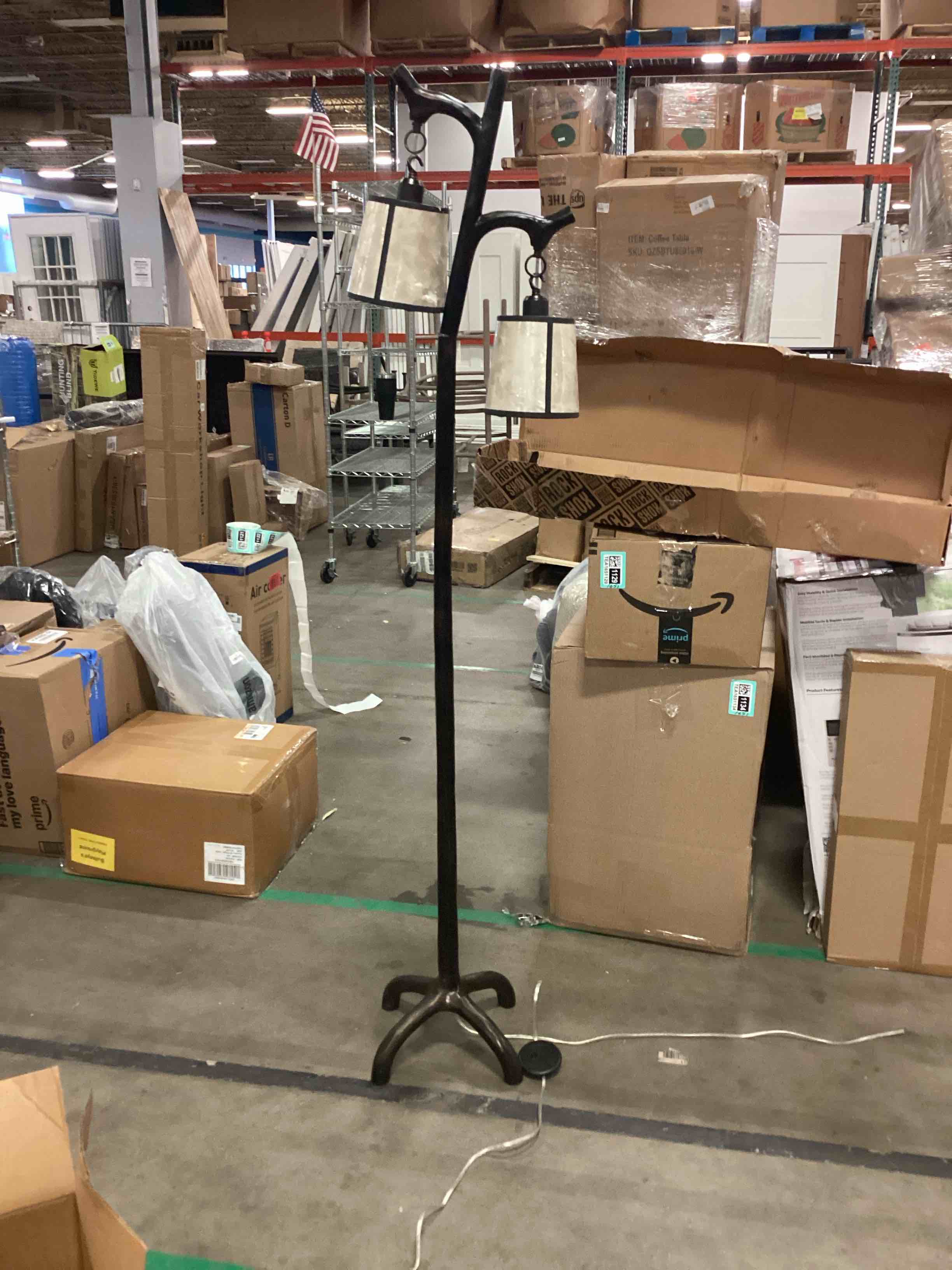 https://s3.amazonaws.com/lotting-images-prod/bidfta/TEA1651124_1753285541425.jpeg