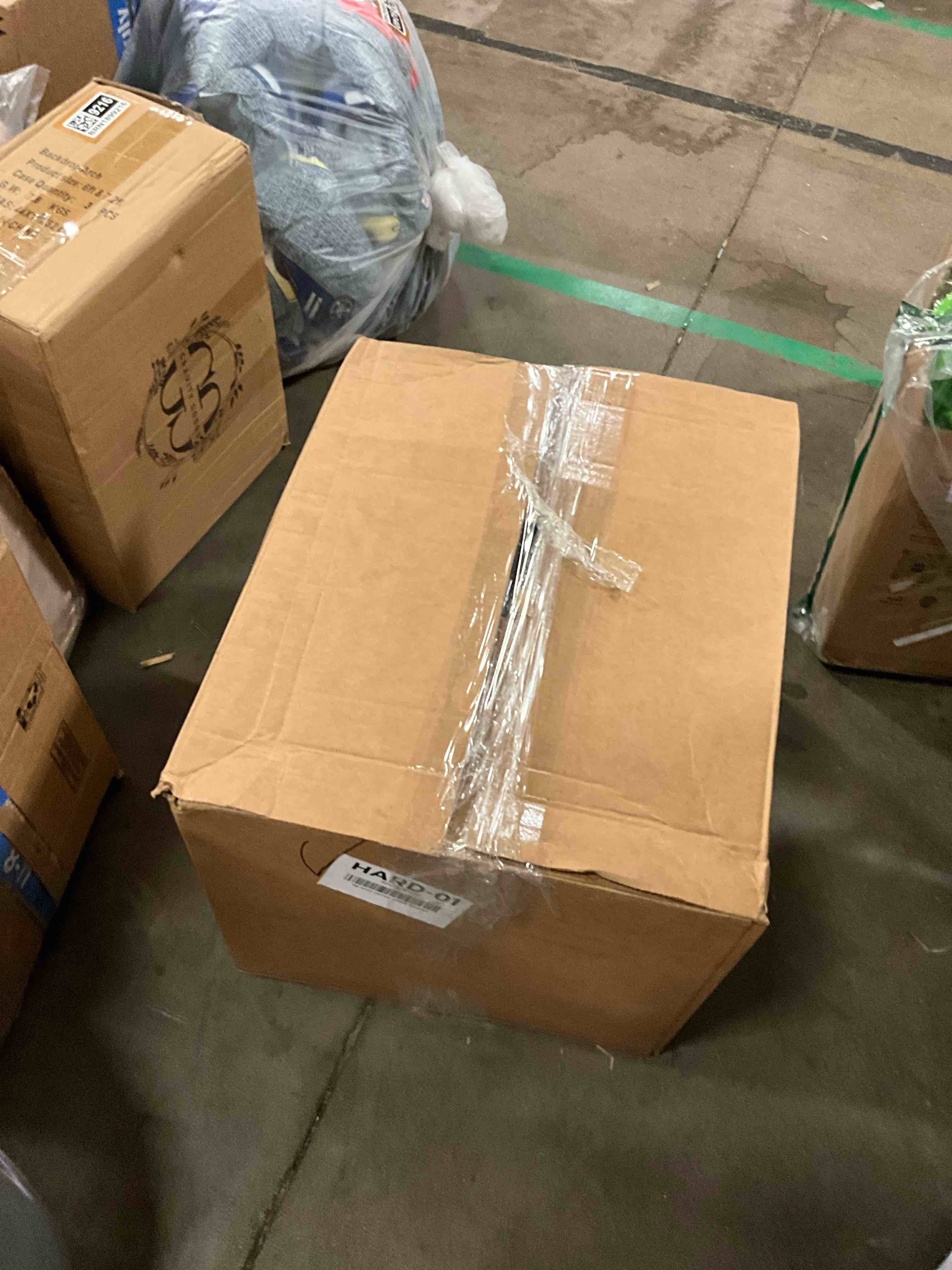 https://s3.amazonaws.com/lotting-images-prod/bidfta/TEA1651260_1753481141015.jpeg