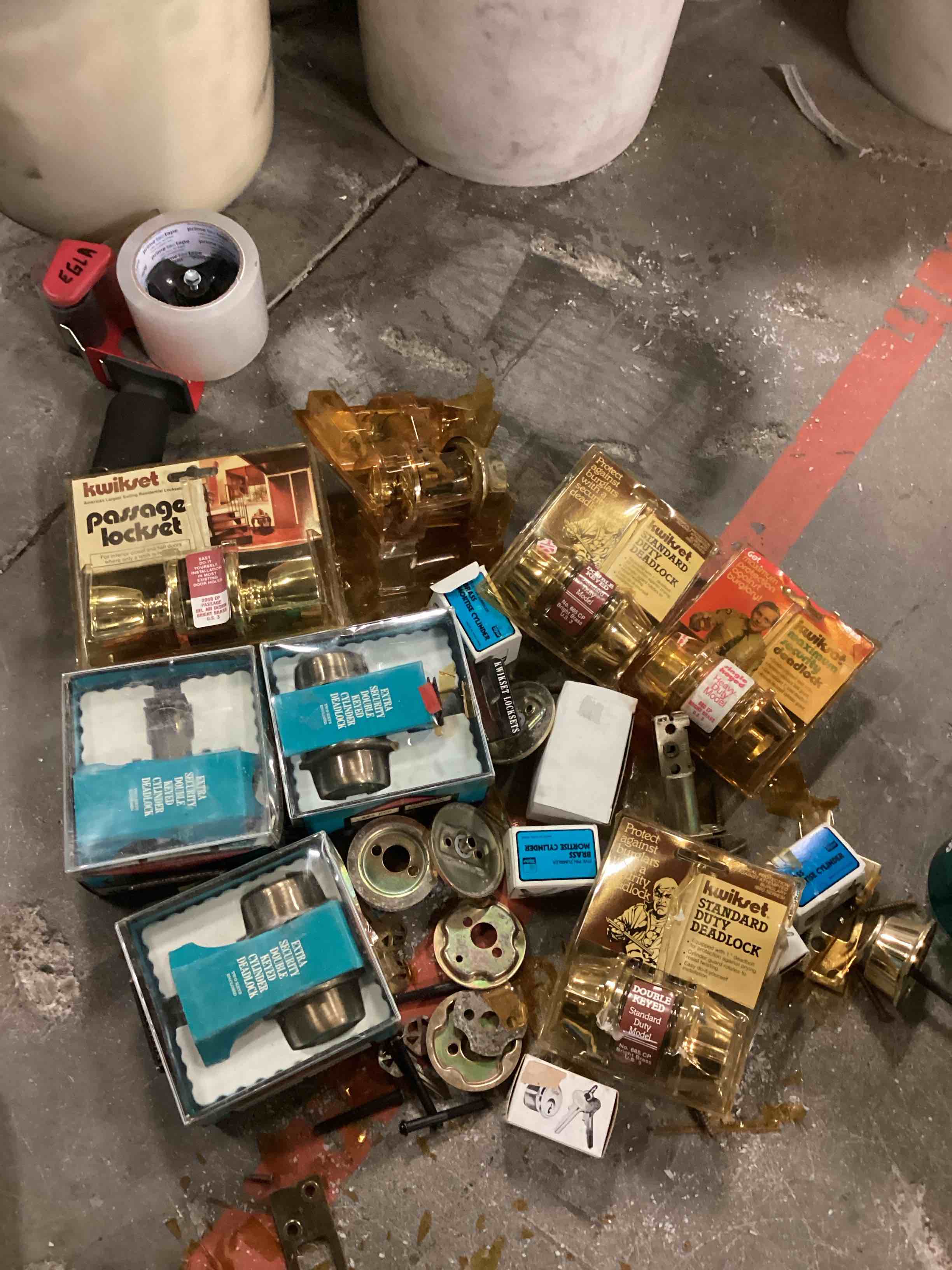 Assorted kwikset Entry Door Lock