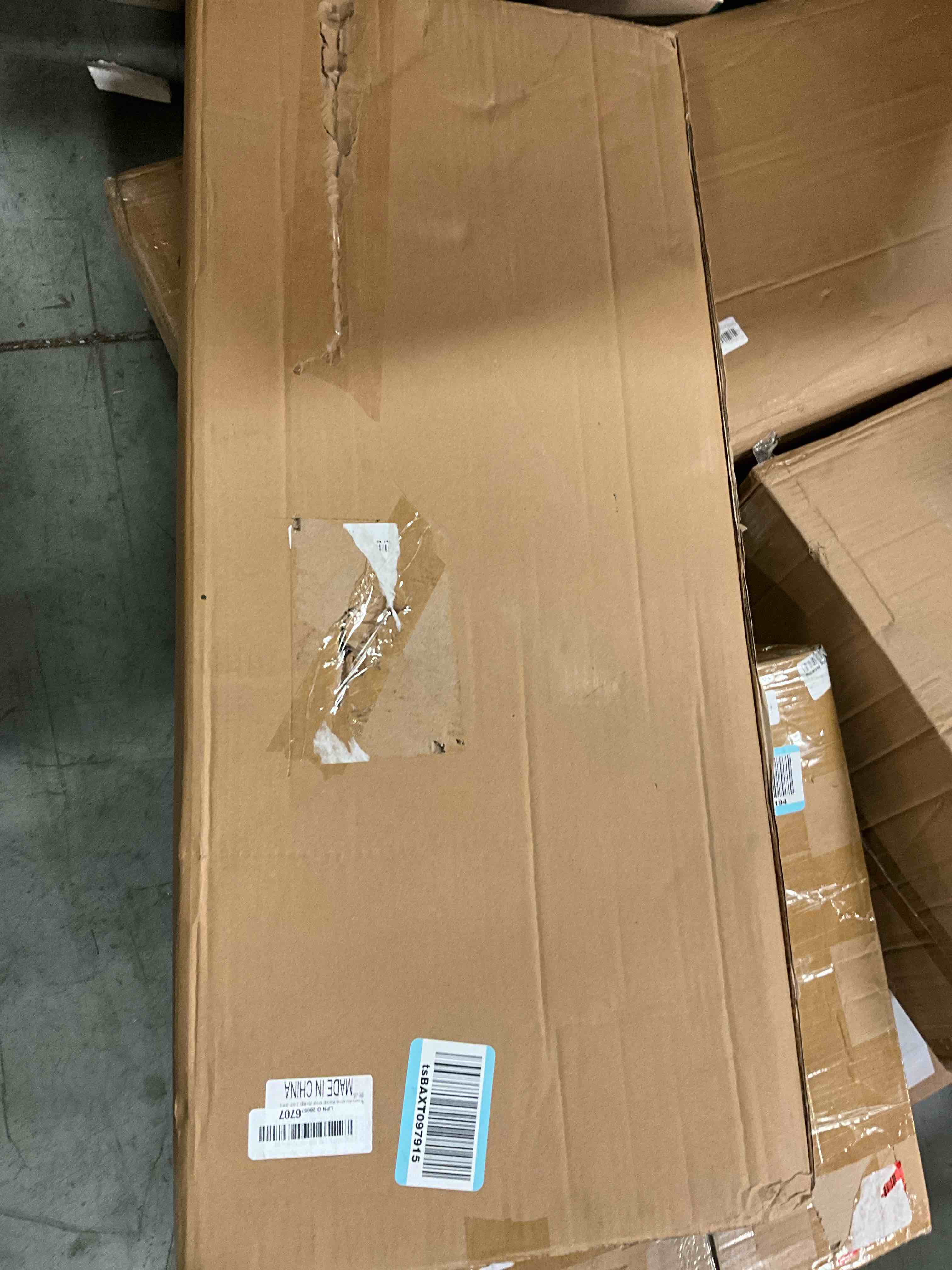 https://s3.amazonaws.com/lotting-images-prod/bidfta/TEA1651705_1754679818538.jpeg
