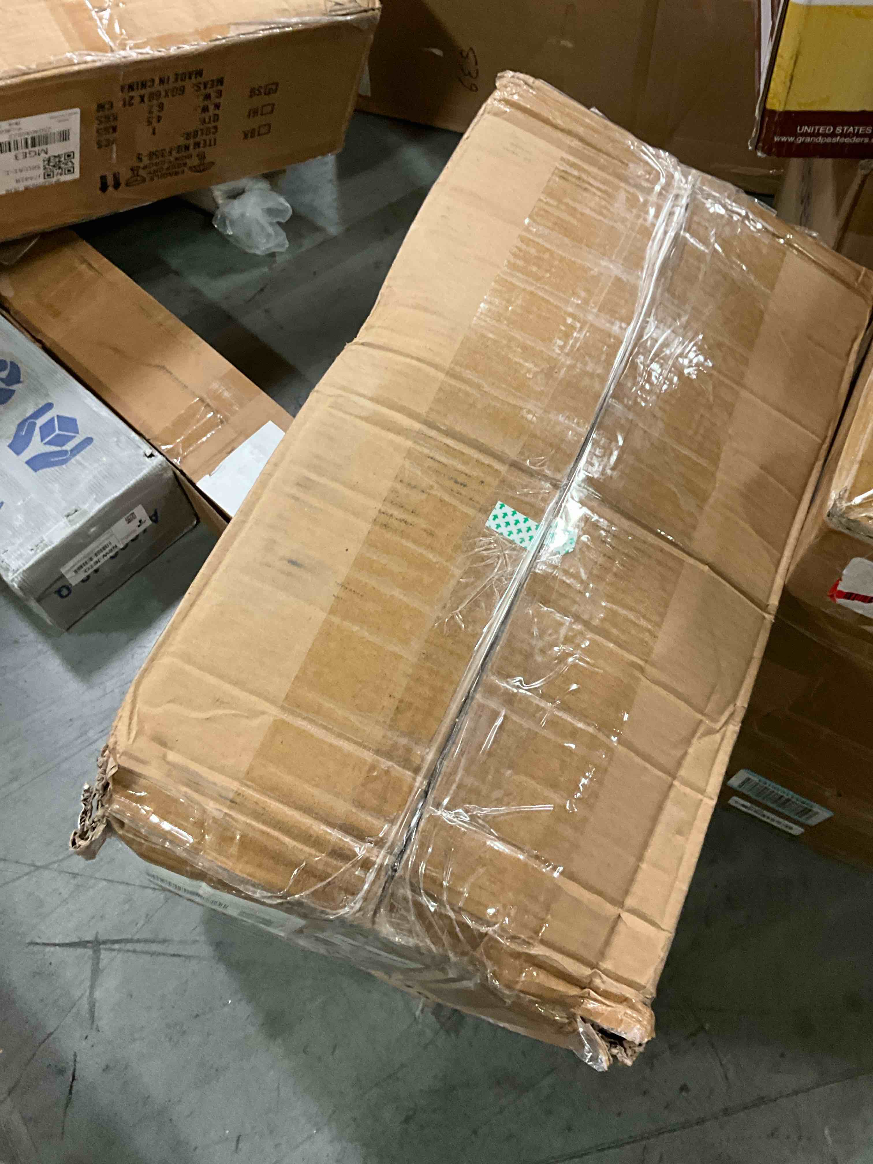https://s3.amazonaws.com/lotting-images-prod/bidfta/TEA1651707_1754679868032.jpeg