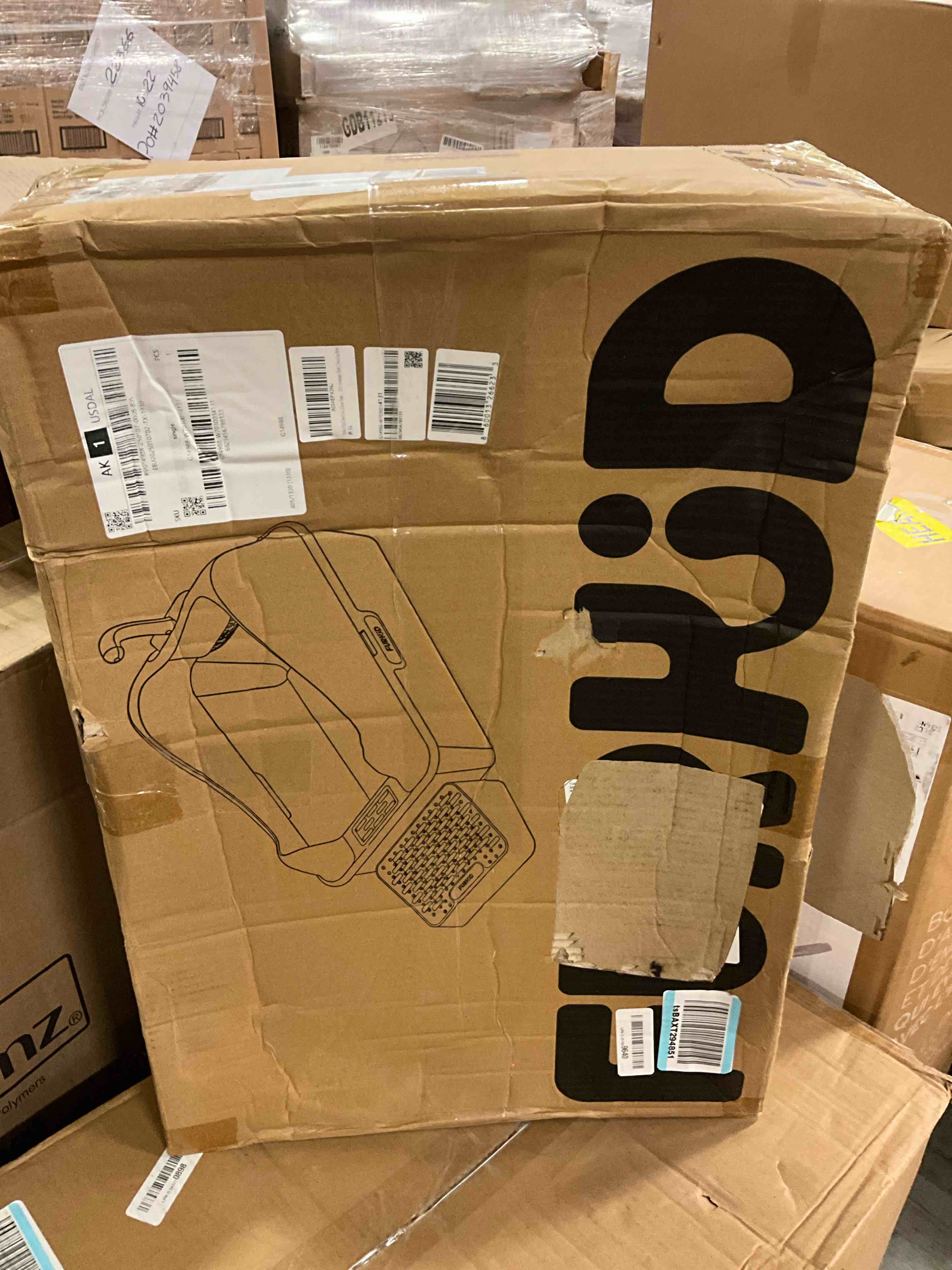 https://s3.amazonaws.com/lotting-images-prod/bidfta/TEA1651717_1754680259437.jpeg