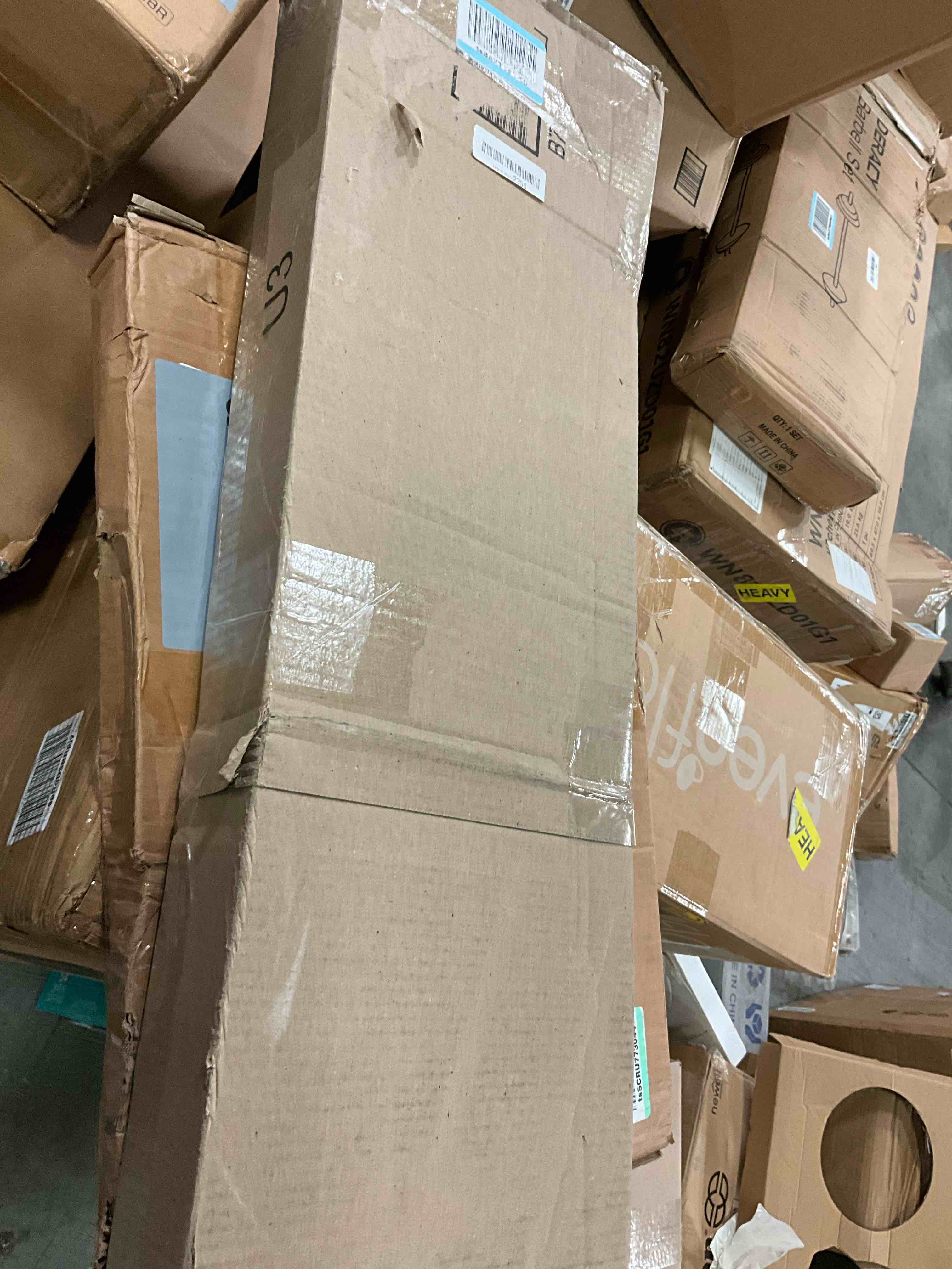 https://s3.amazonaws.com/lotting-images-prod/bidfta/TEA1651724_1754680931596.jpeg