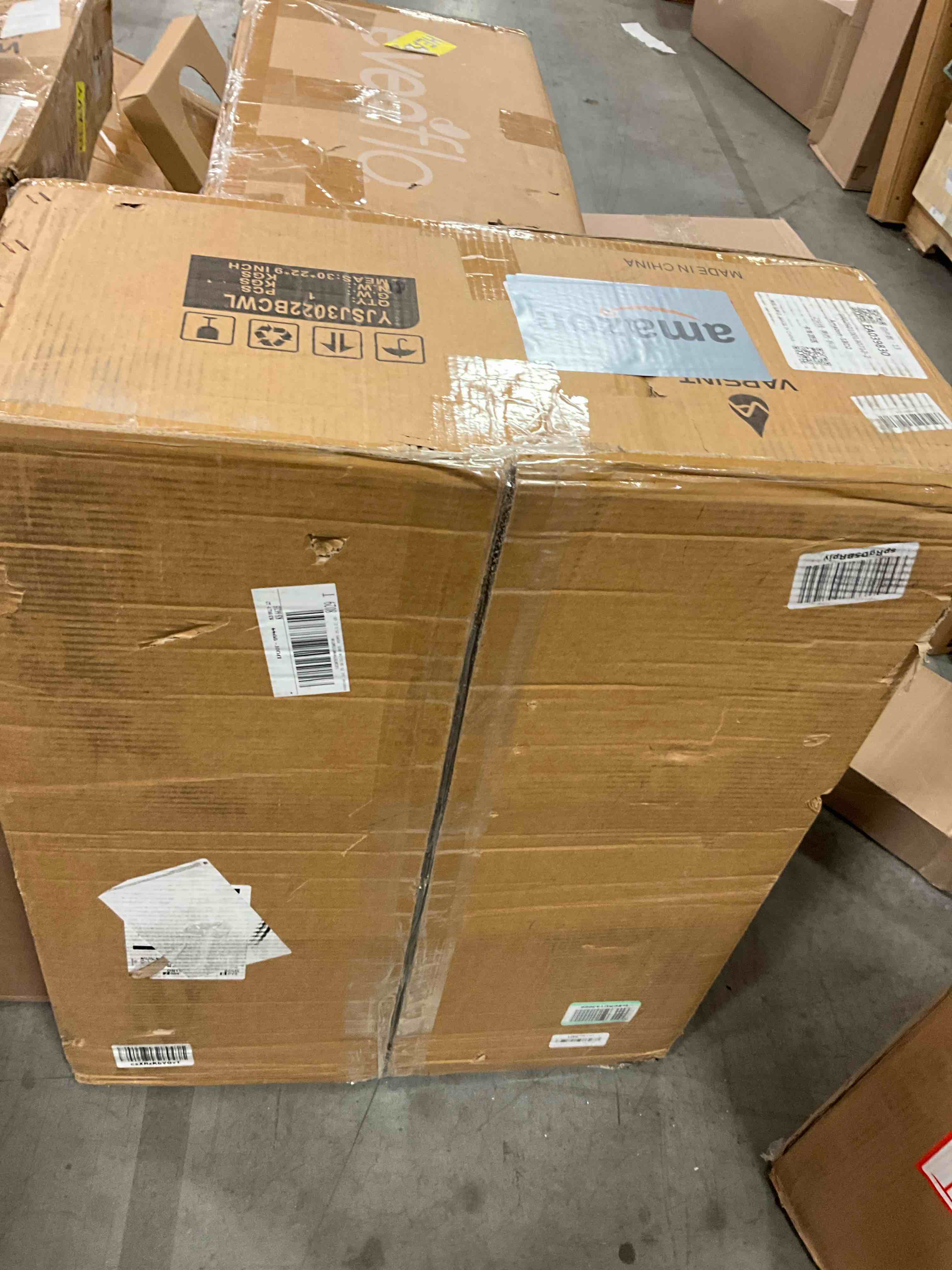 https://s3.amazonaws.com/lotting-images-prod/bidfta/TEA1651728_1754681201394.jpeg