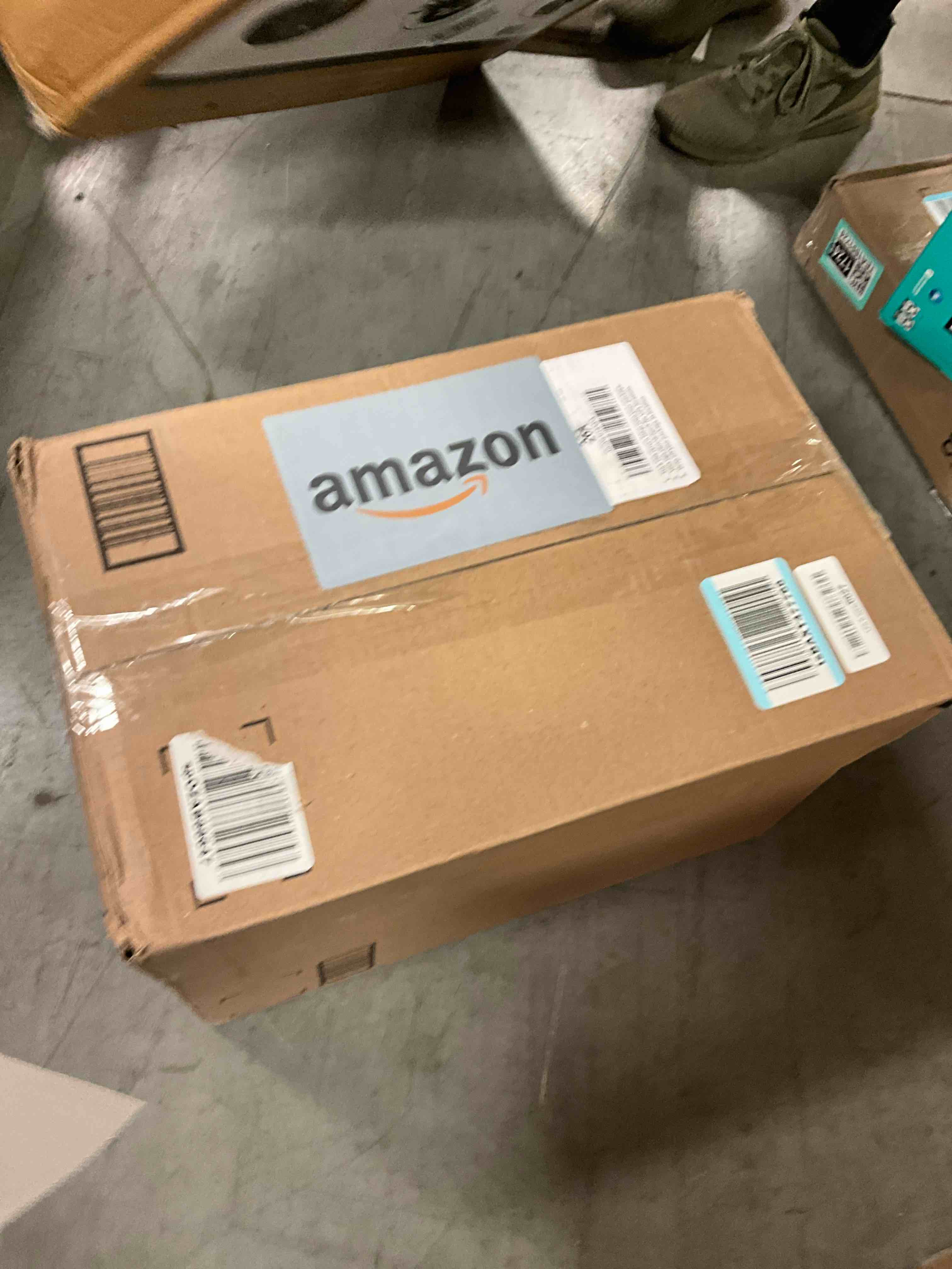 https://s3.amazonaws.com/lotting-images-prod/bidfta/TEA1651730_1754681383403.jpeg