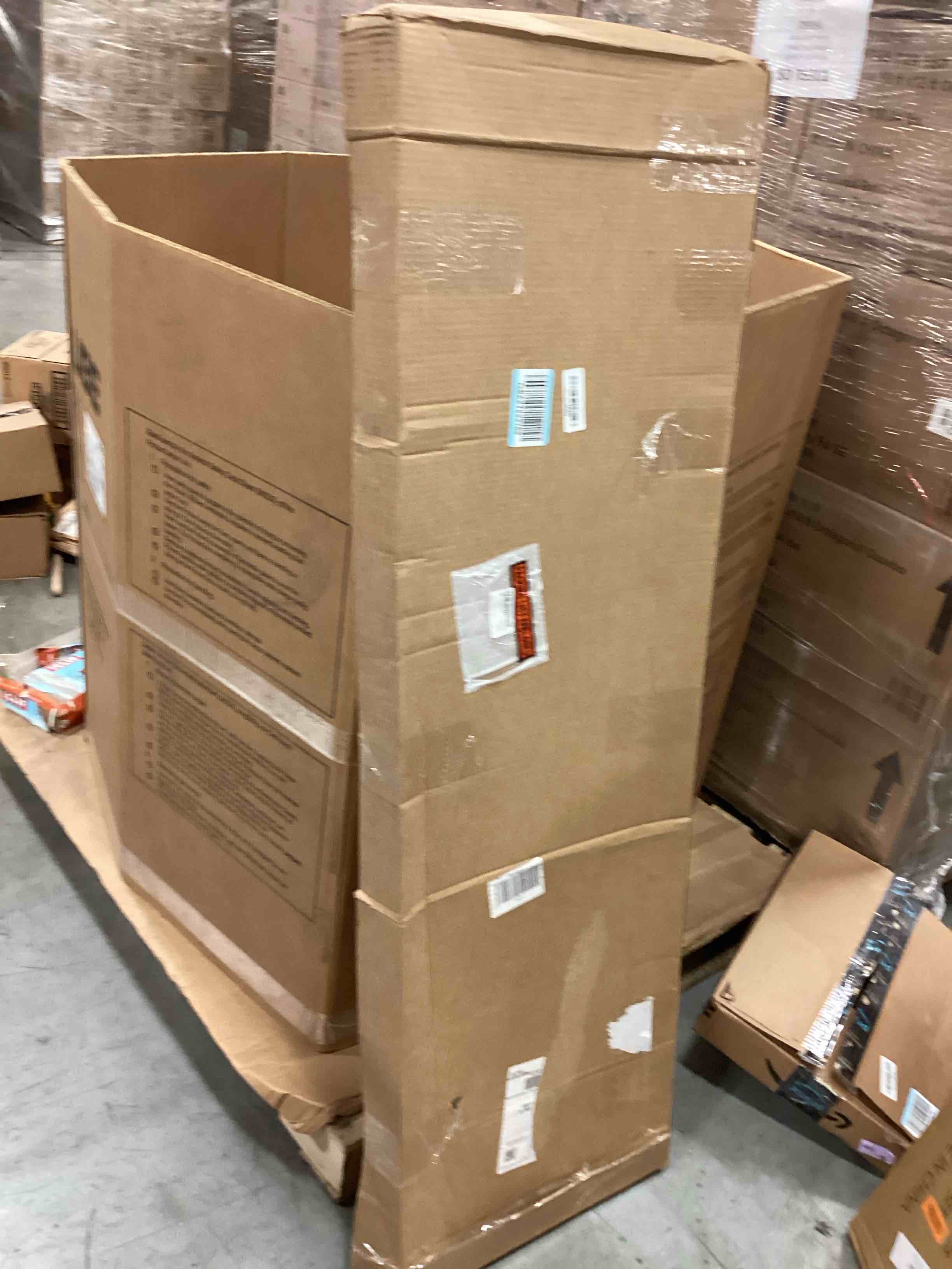 https://s3.amazonaws.com/lotting-images-prod/bidfta/TEA1651787_1754681116115.jpeg