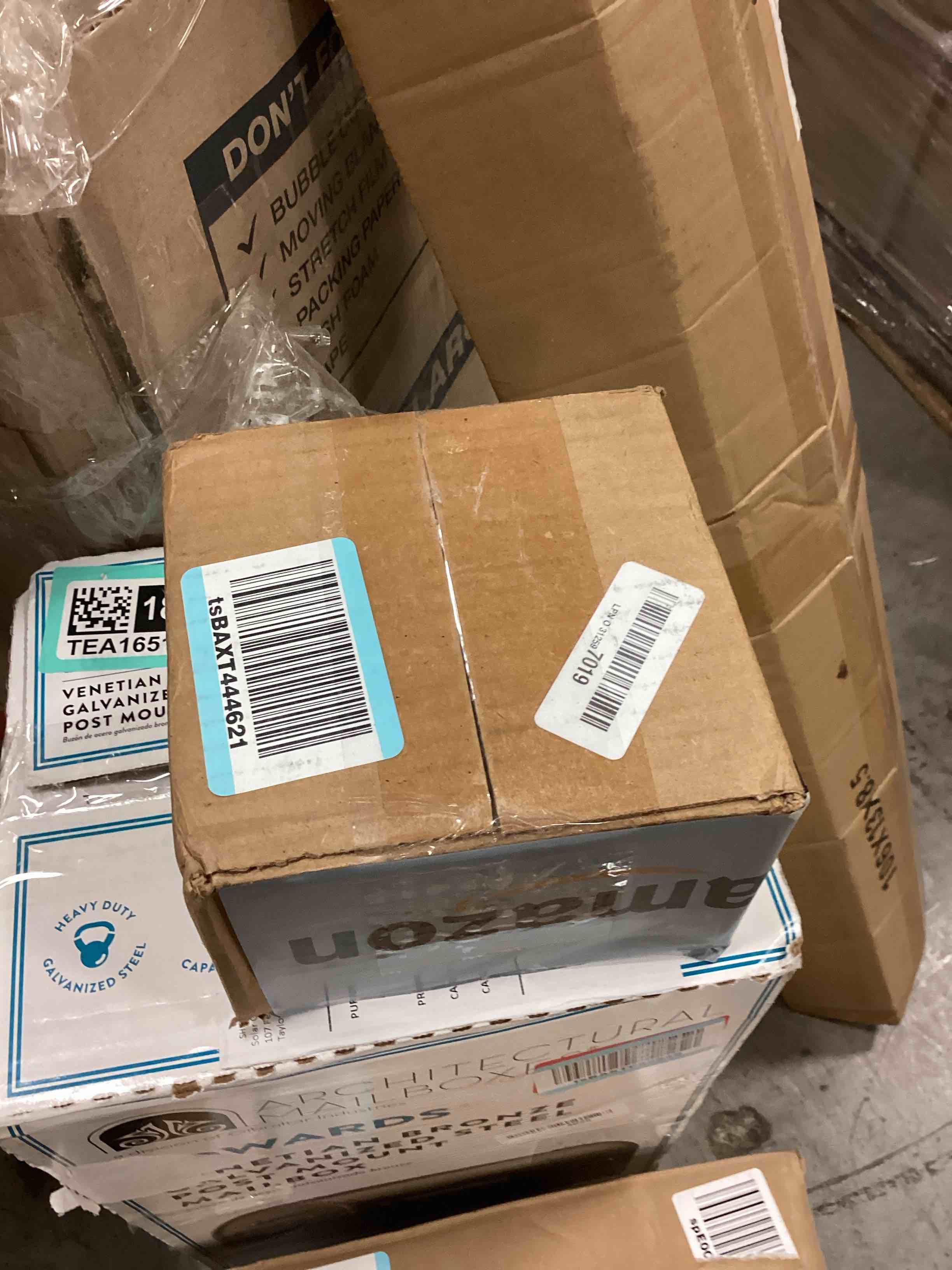 https://s3.amazonaws.com/lotting-images-prod/bidfta/TEA1651790_1754680974943.jpeg