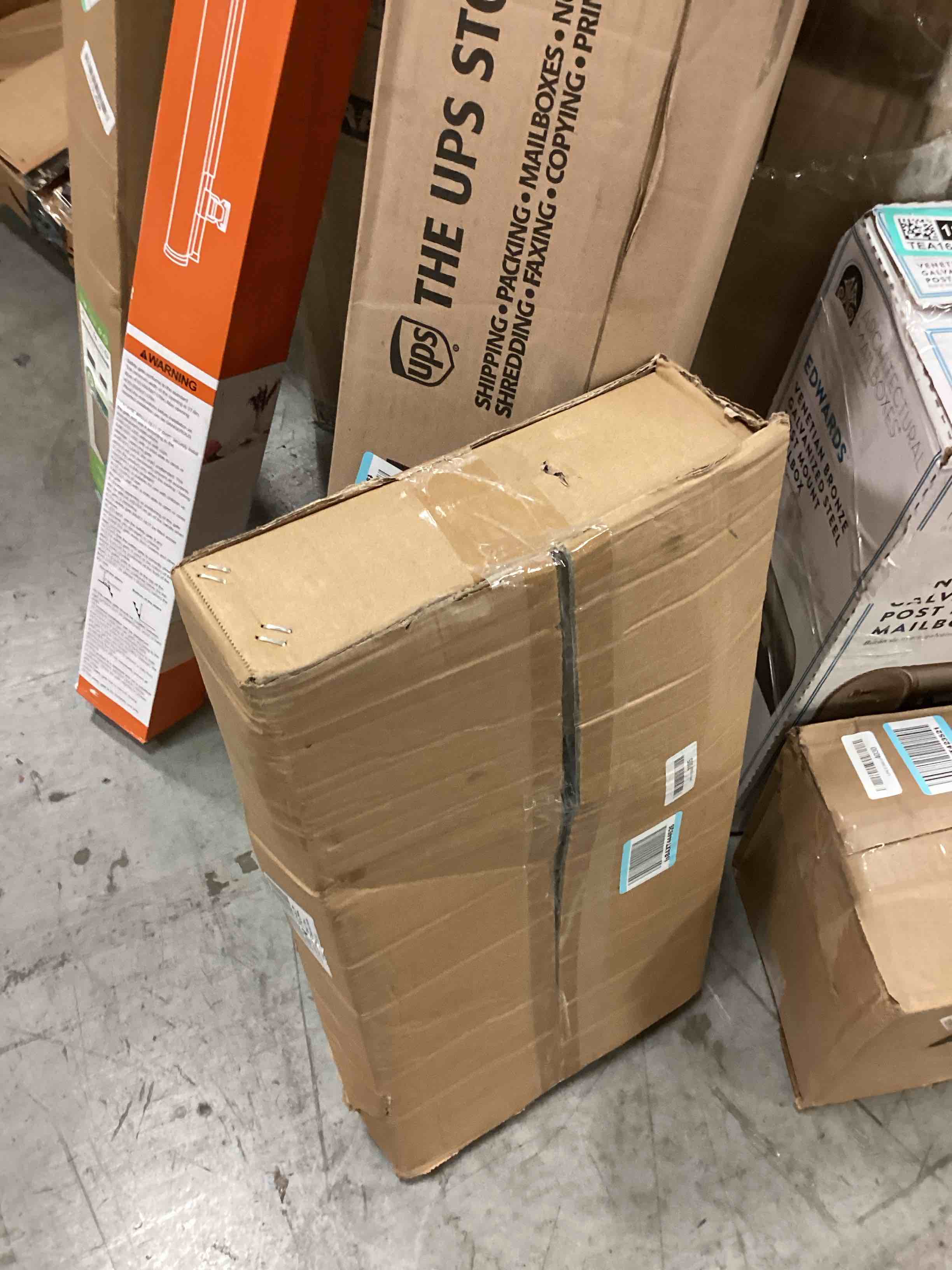 https://s3.amazonaws.com/lotting-images-prod/bidfta/TEA1651791_1754680939211.jpeg