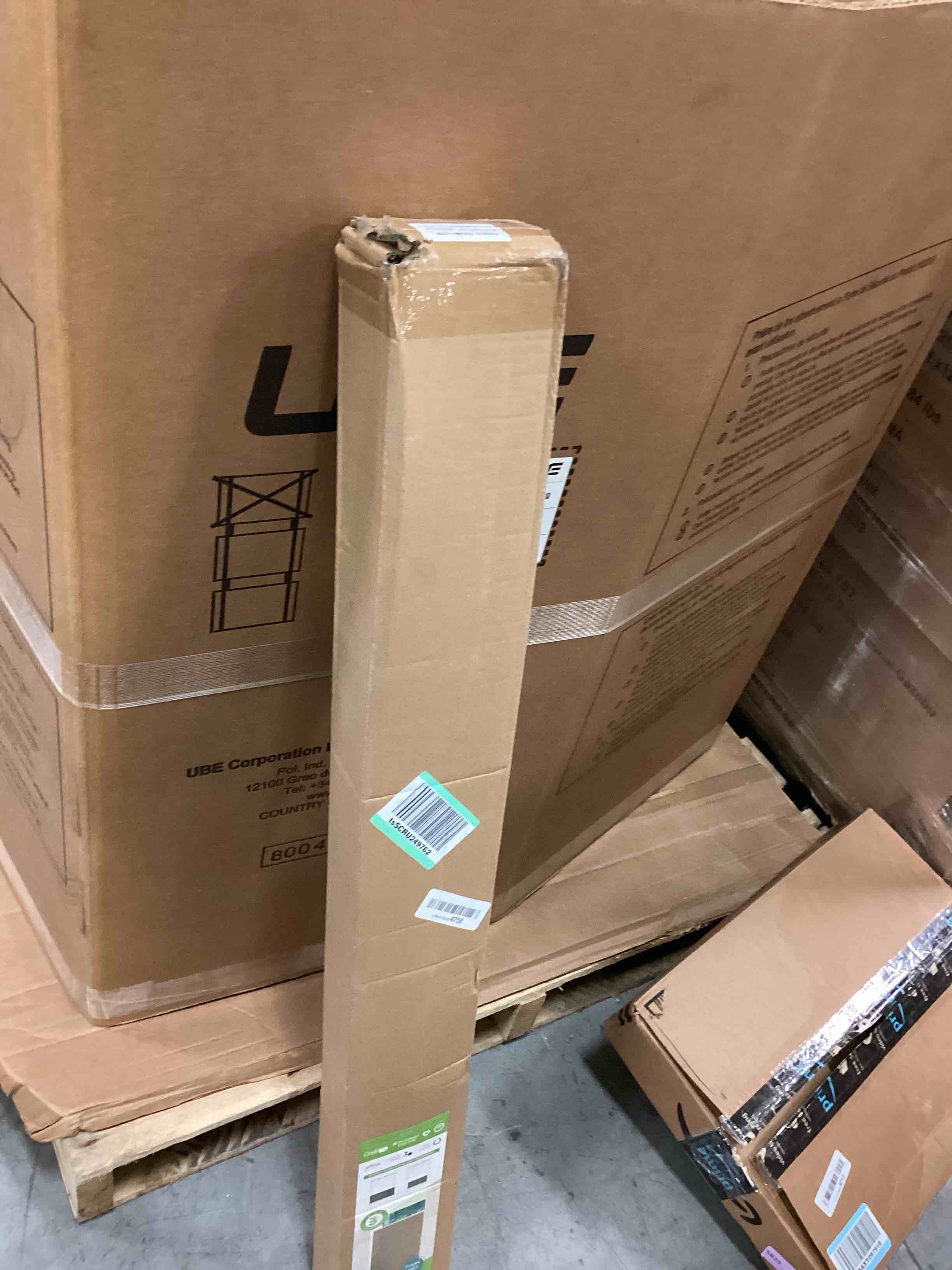 https://s3.amazonaws.com/lotting-images-prod/bidfta/TEA1651794_1754680760346.jpeg