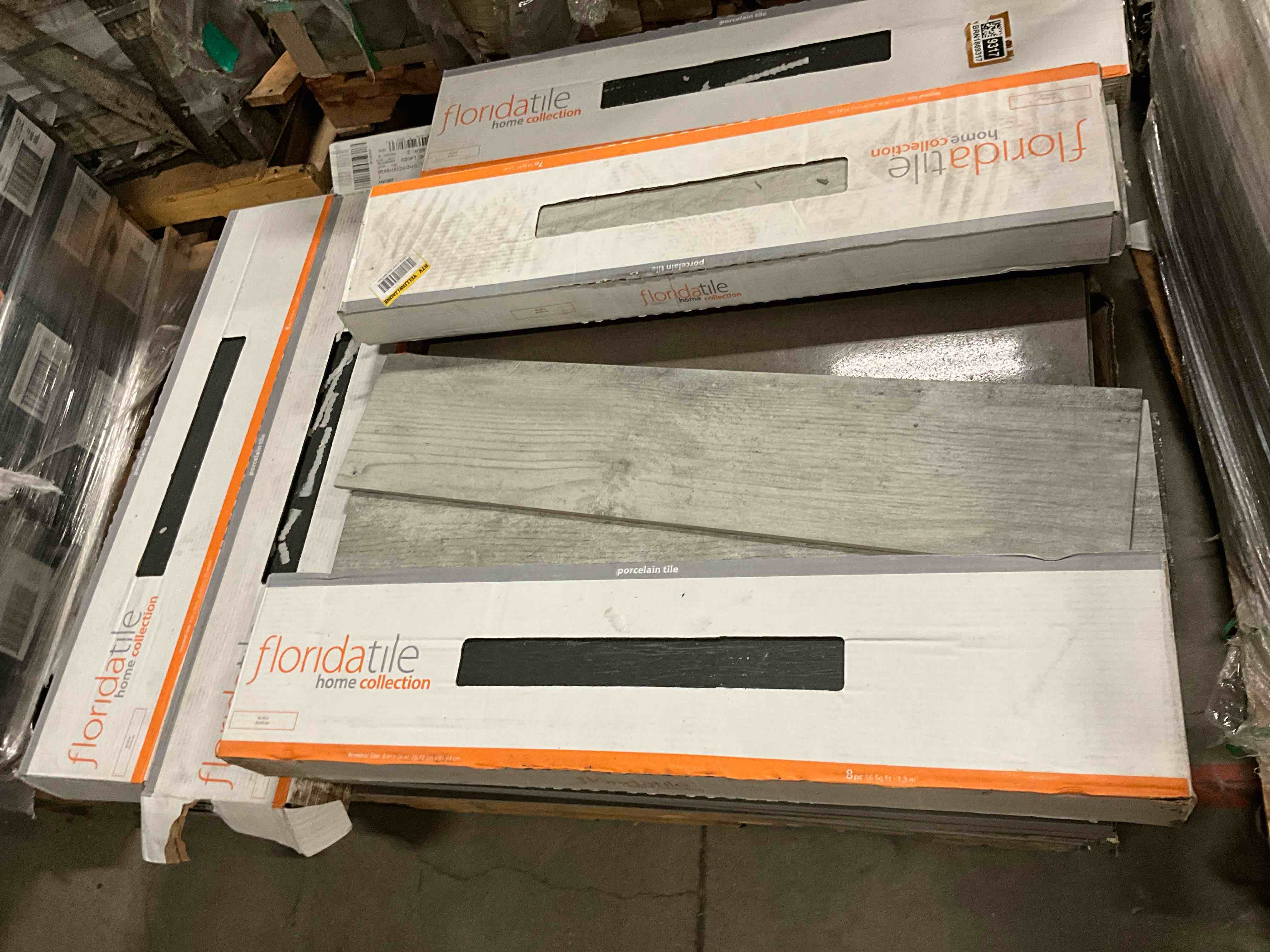 https://s3.amazonaws.com/lotting-images-prod/bidfta/TEA1651810_1755873168044.jpeg