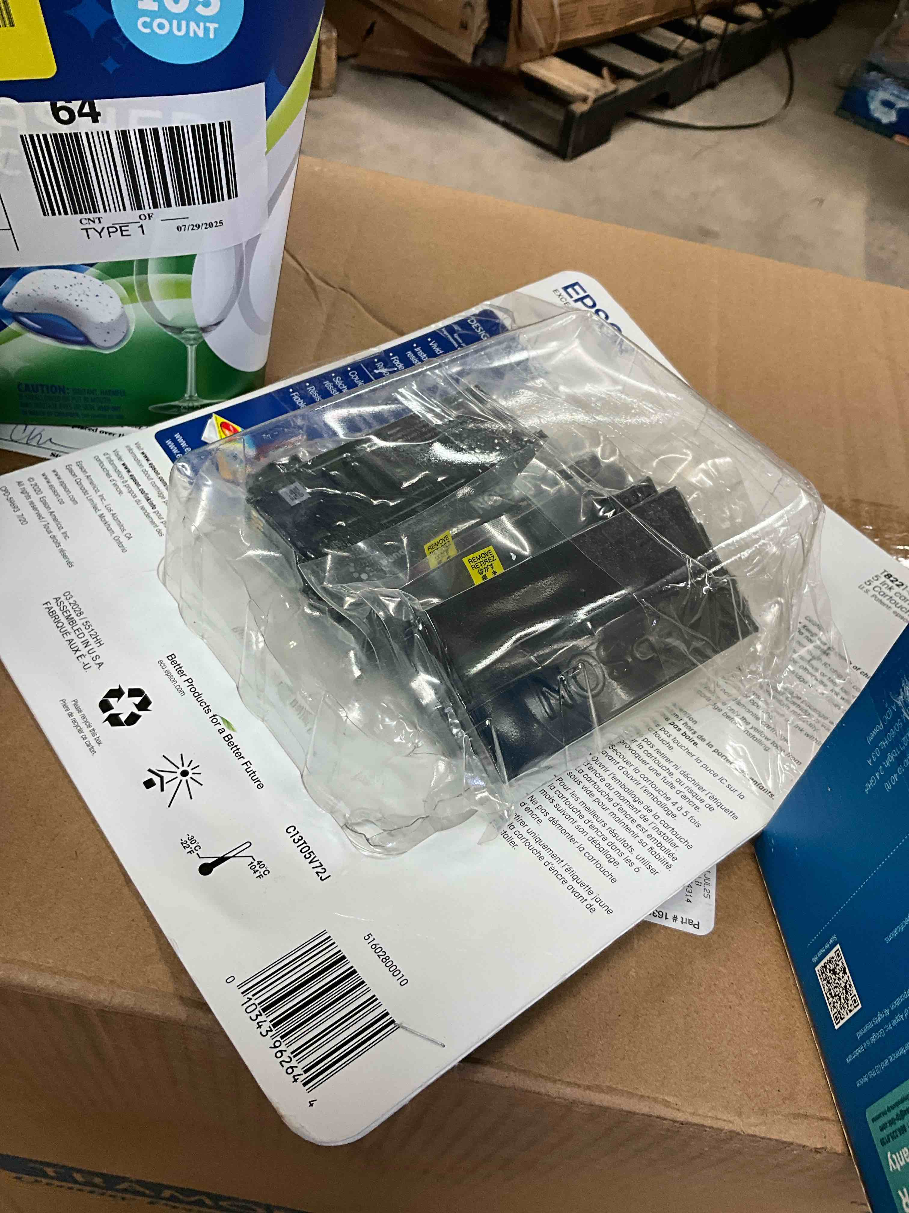 https://s3.amazonaws.com/lotting-images-prod/bidfta/TEA1651864_1757014056371.jpeg