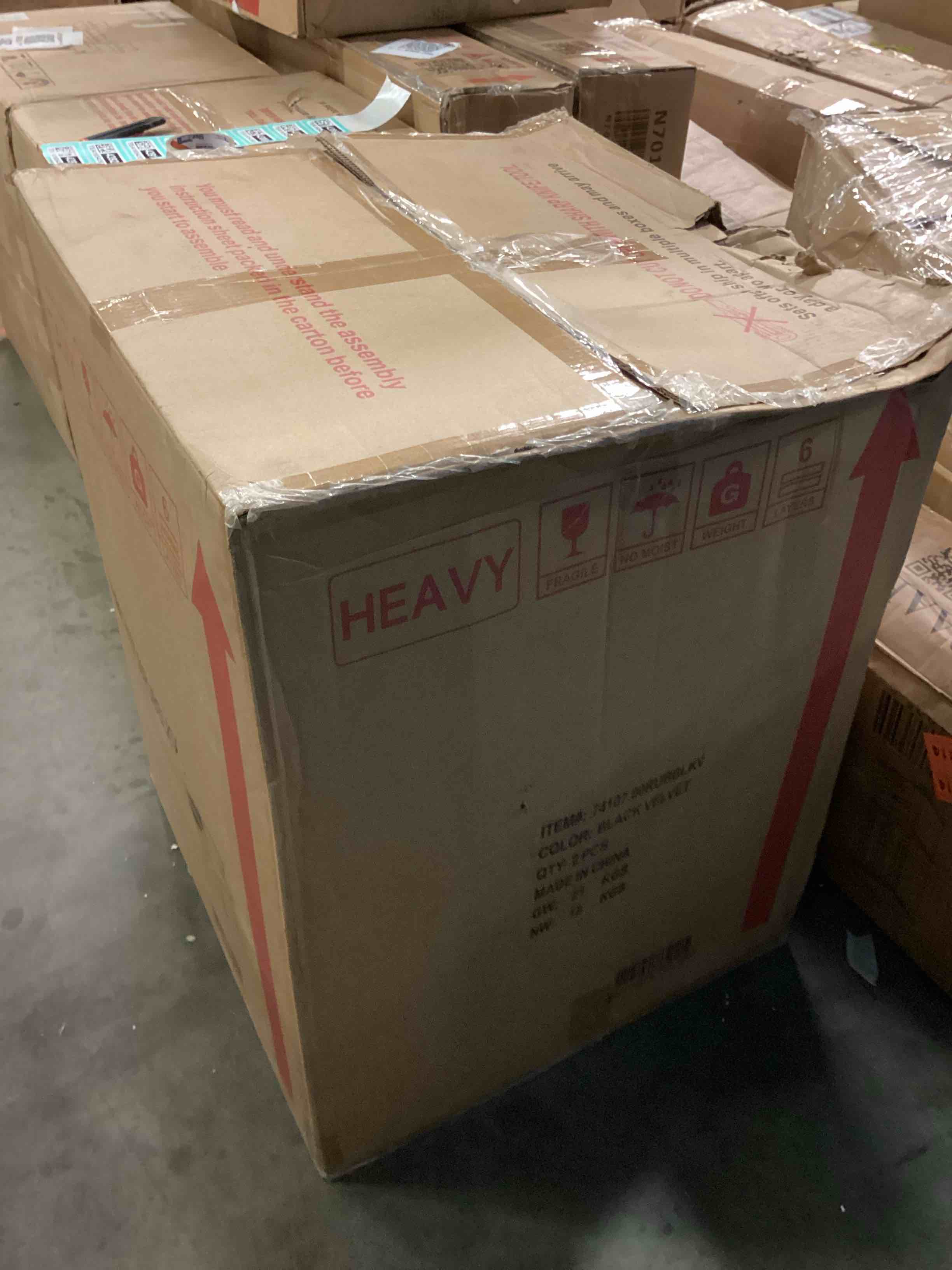 https://s3.amazonaws.com/lotting-images-prod/bidfta/TEA1654386_1752599245302.jpeg