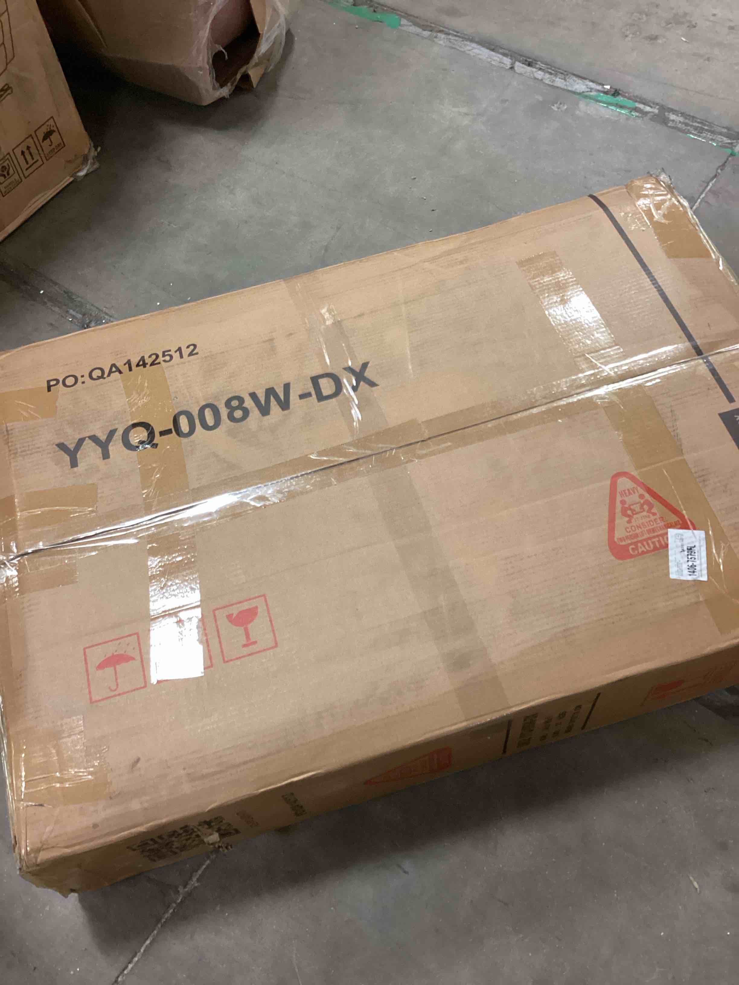 https://s3.amazonaws.com/lotting-images-prod/bidfta/TEA1654418_1752674628535.jpeg