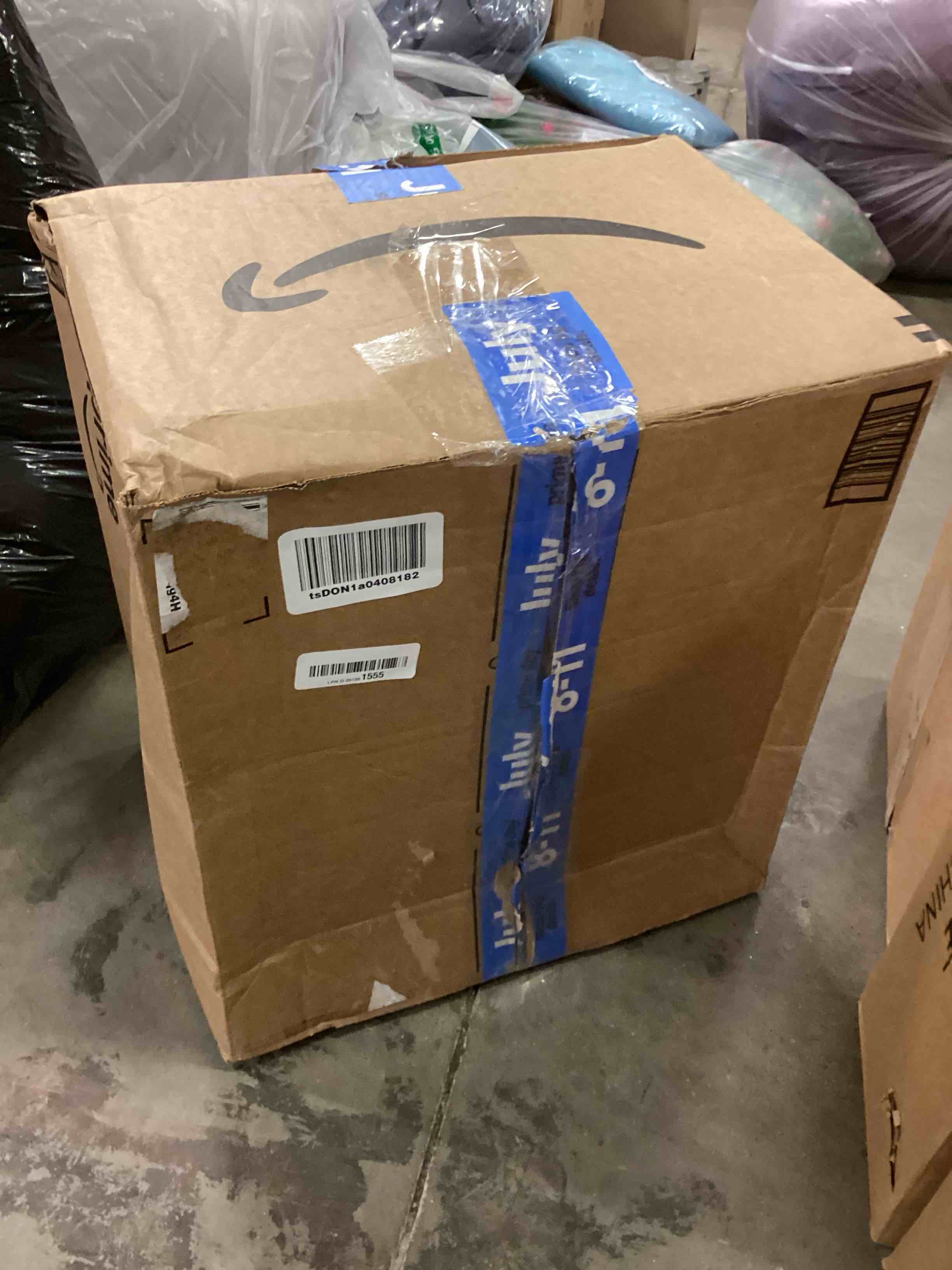 https://s3.amazonaws.com/lotting-images-prod/bidfta/TEA1654539_1753364803128.jpeg