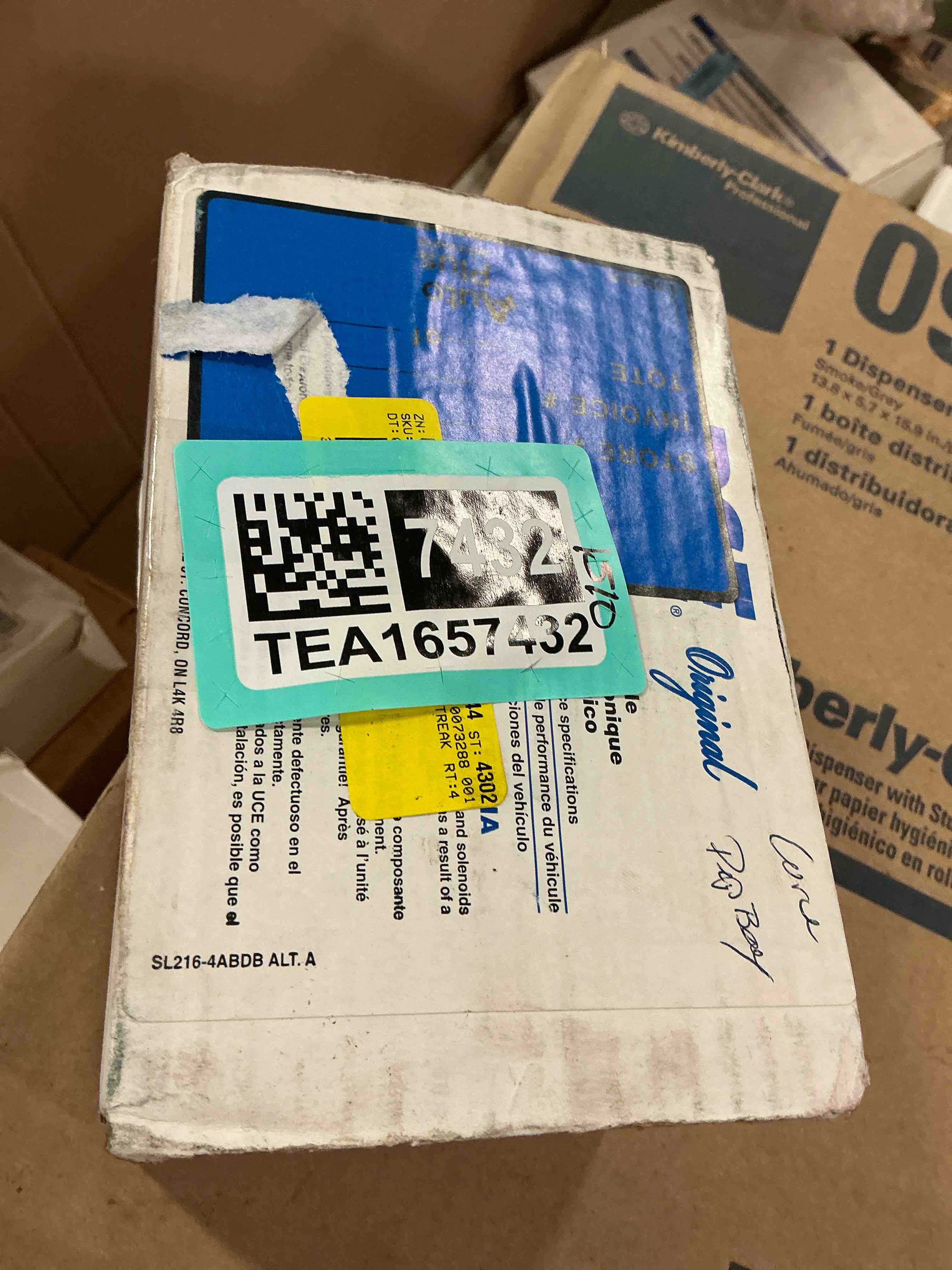 https://s3.amazonaws.com/lotting-images-prod/bidfta/TEA1657432_1751552990138.jpeg