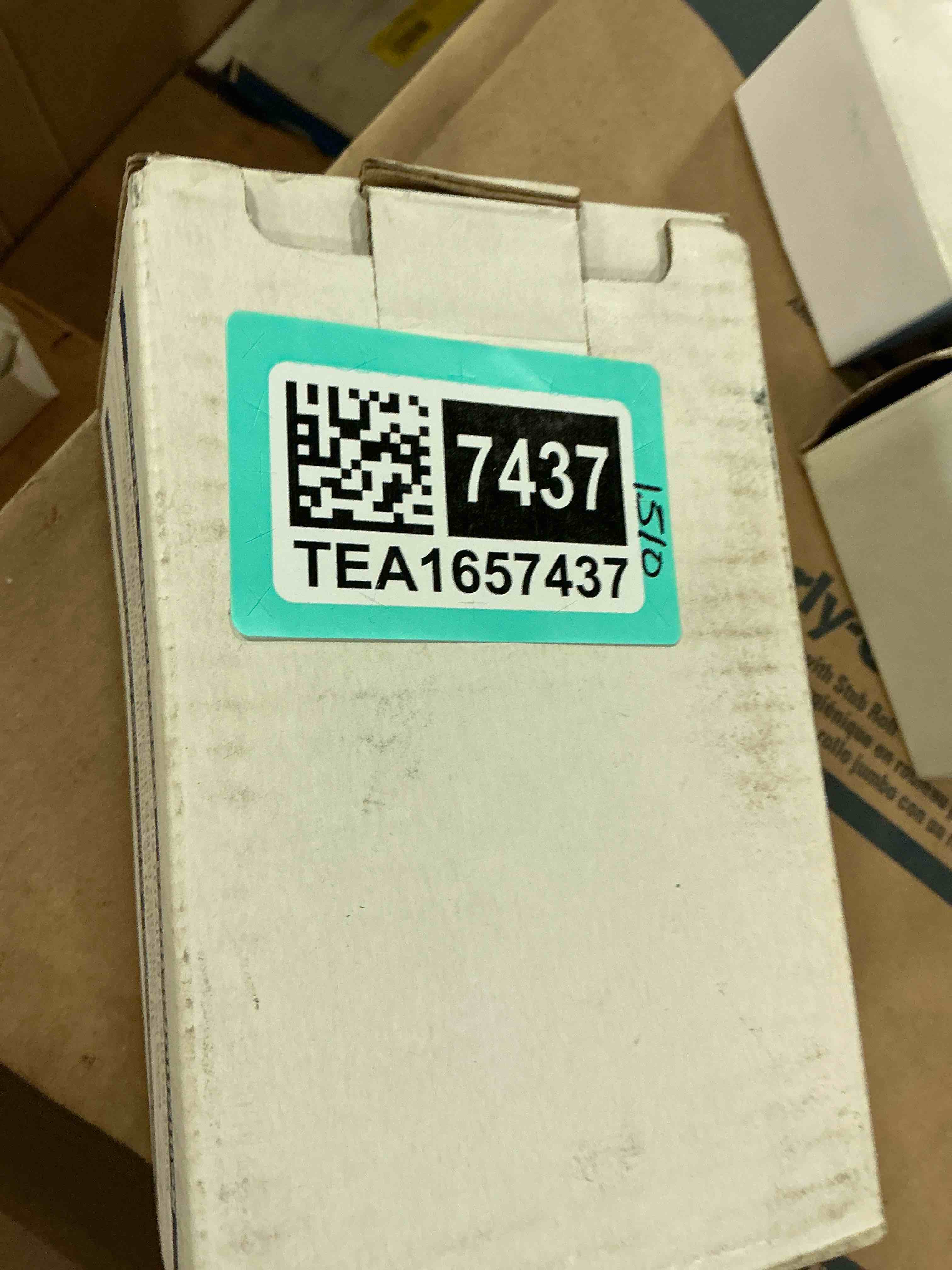 https://s3.amazonaws.com/lotting-images-prod/bidfta/TEA1657437_1751552333043.jpeg