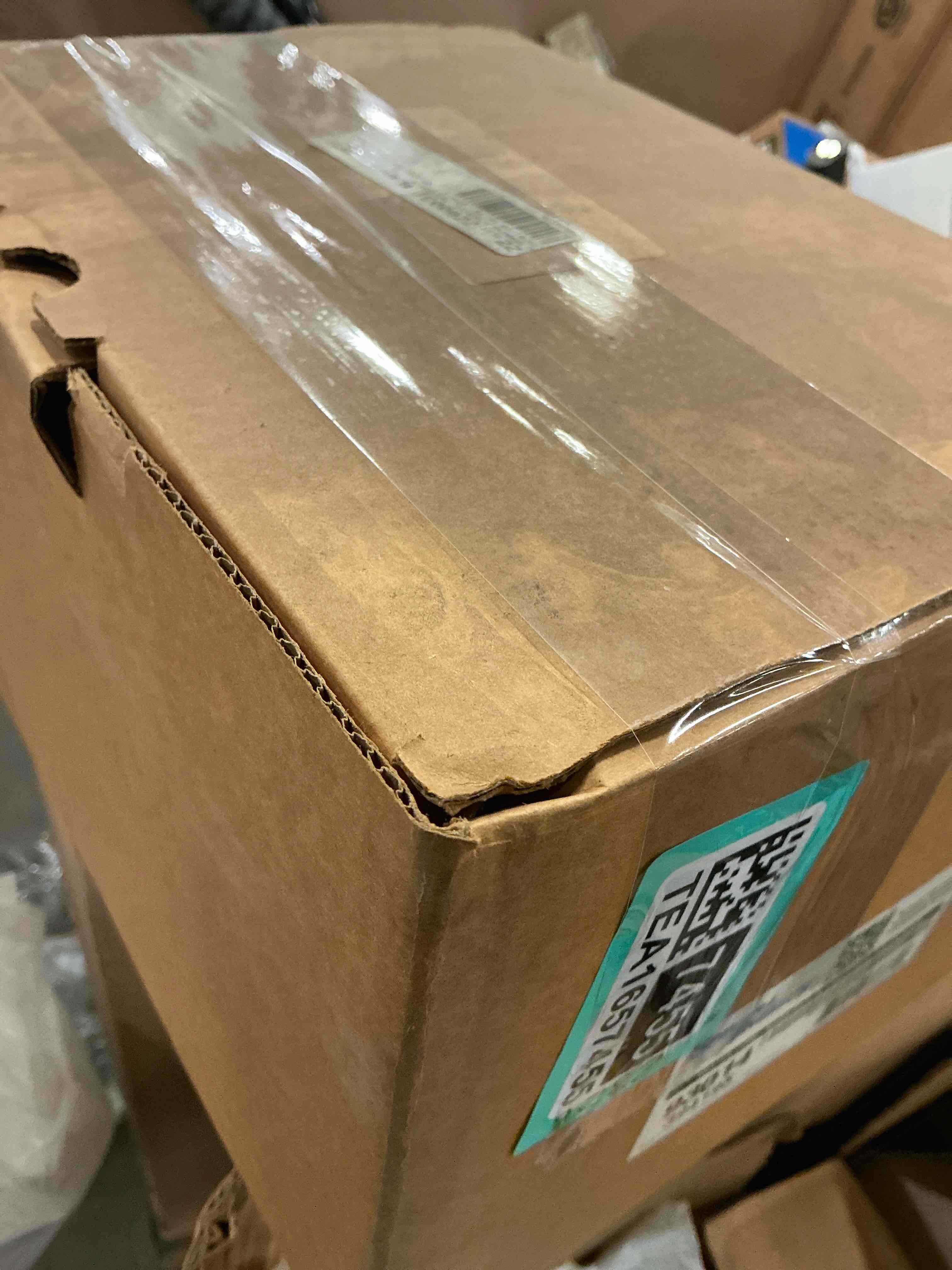 https://s3.amazonaws.com/lotting-images-prod/bidfta/TEA1657455_1751642899265.jpeg