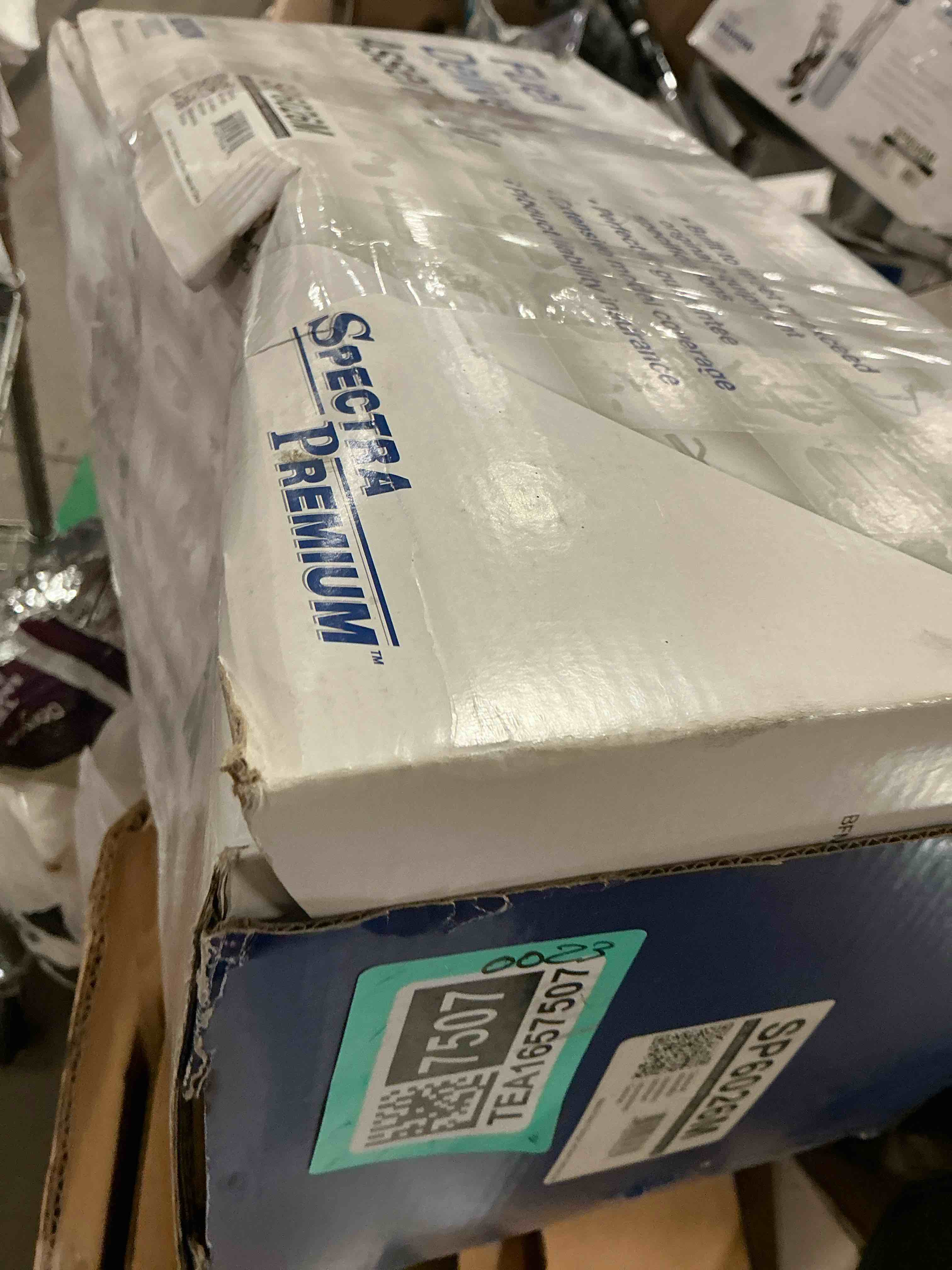 https://s3.amazonaws.com/lotting-images-prod/bidfta/TEA1657507_1751656389226.jpeg