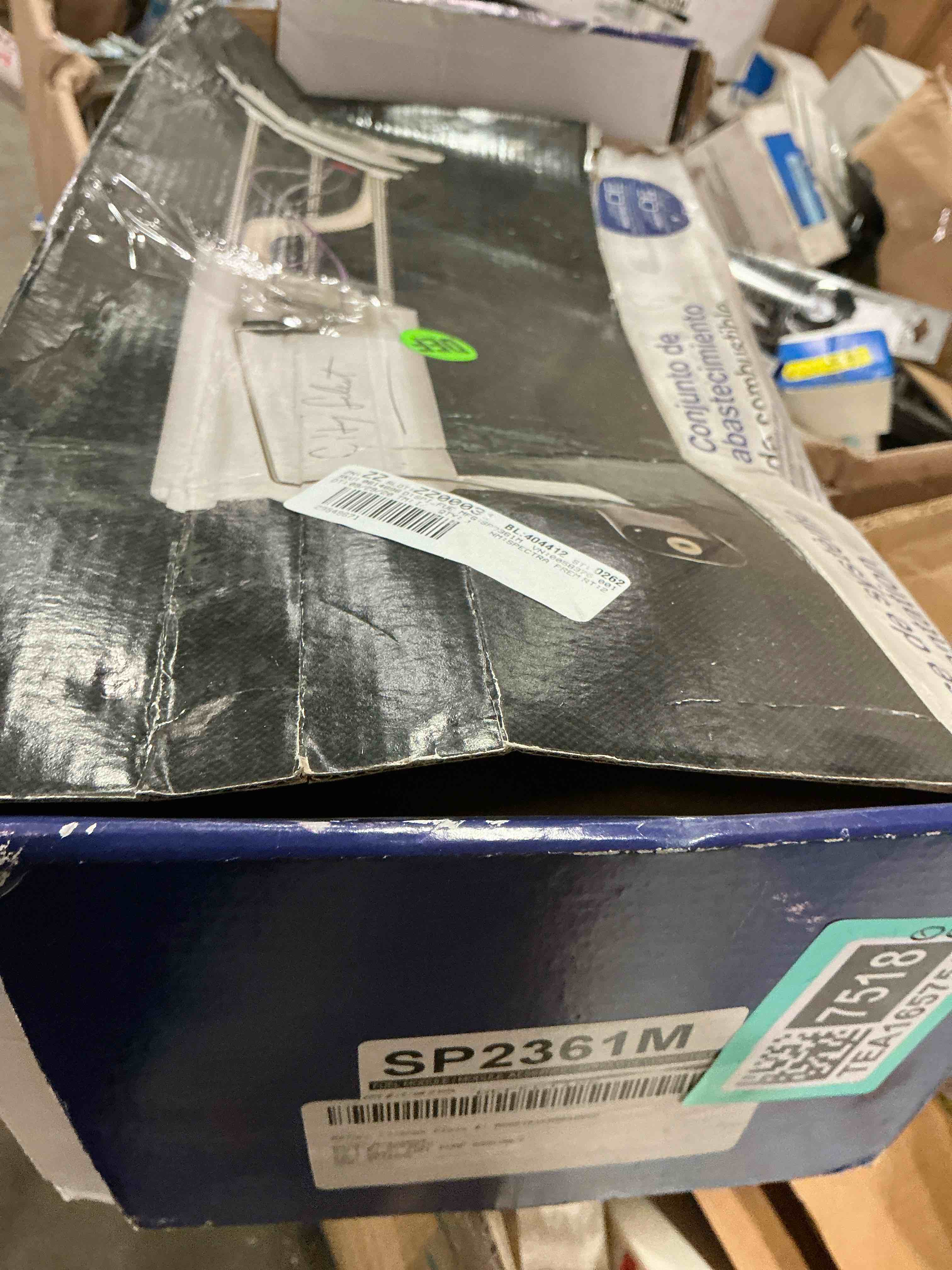https://s3.amazonaws.com/lotting-images-prod/bidfta/TEA1657518_1751657686599.jpeg