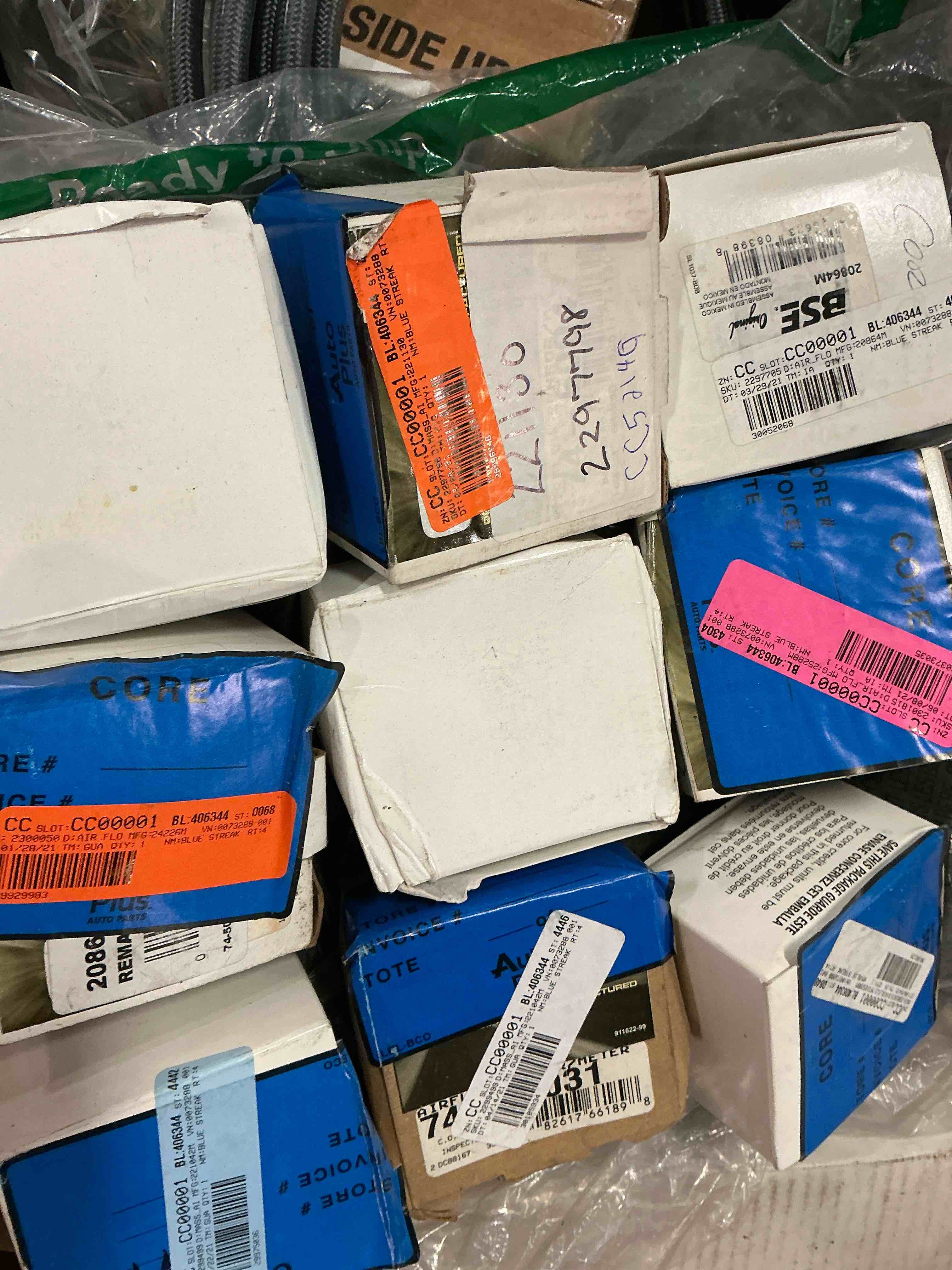 Assorted of car parts 