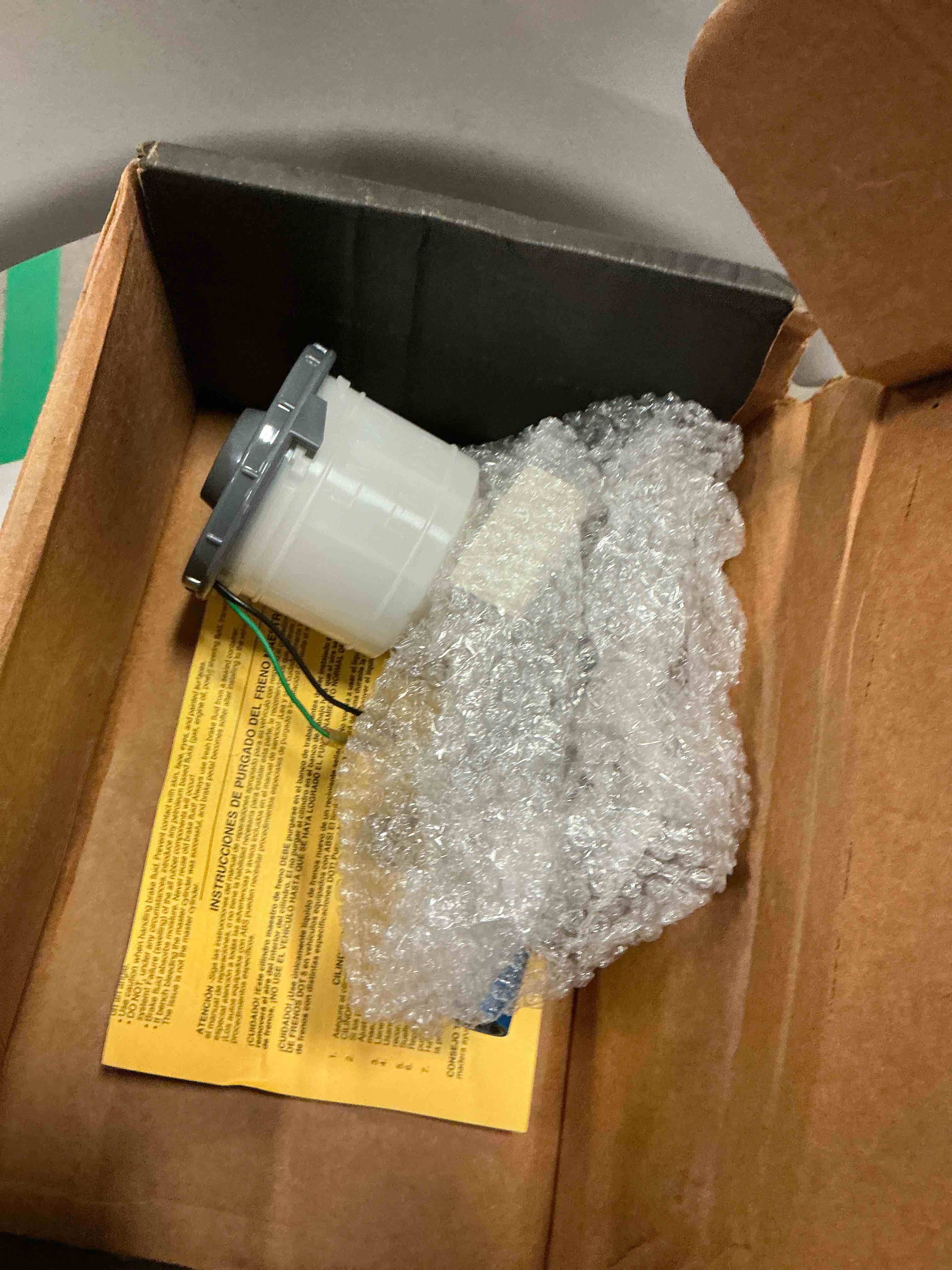 https://s3.amazonaws.com/lotting-images-prod/bidfta/TEA1658729_1753798572251.jpeg