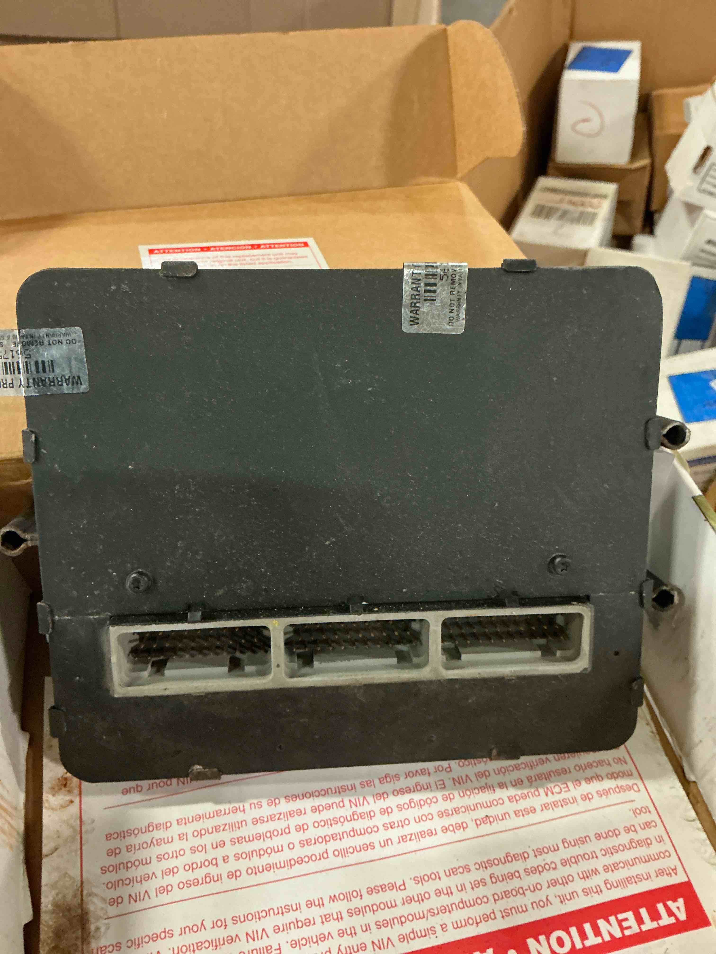 https://s3.amazonaws.com/lotting-images-prod/bidfta/TEA1658774_1753795946883.jpeg