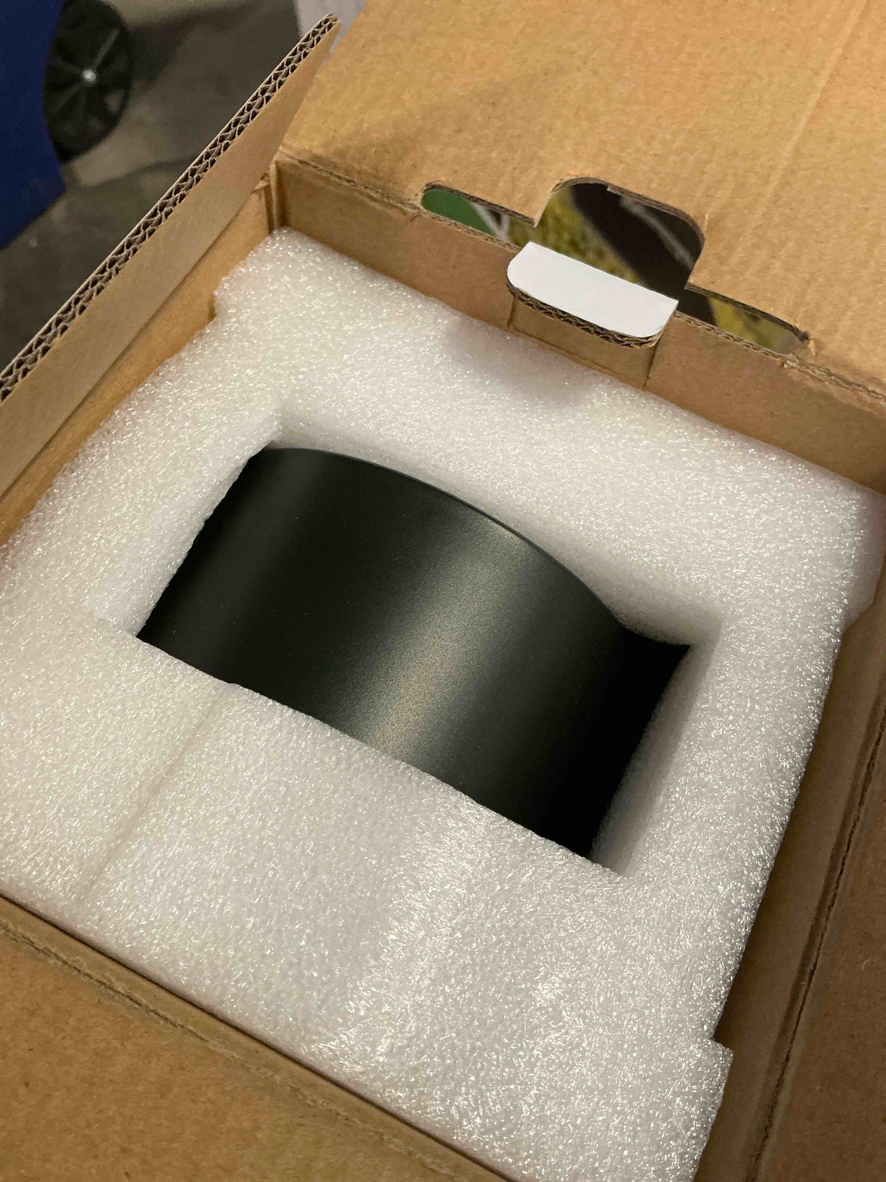 https://s3.amazonaws.com/lotting-images-prod/bidfta/TEA1658857_1753990591243.jpeg