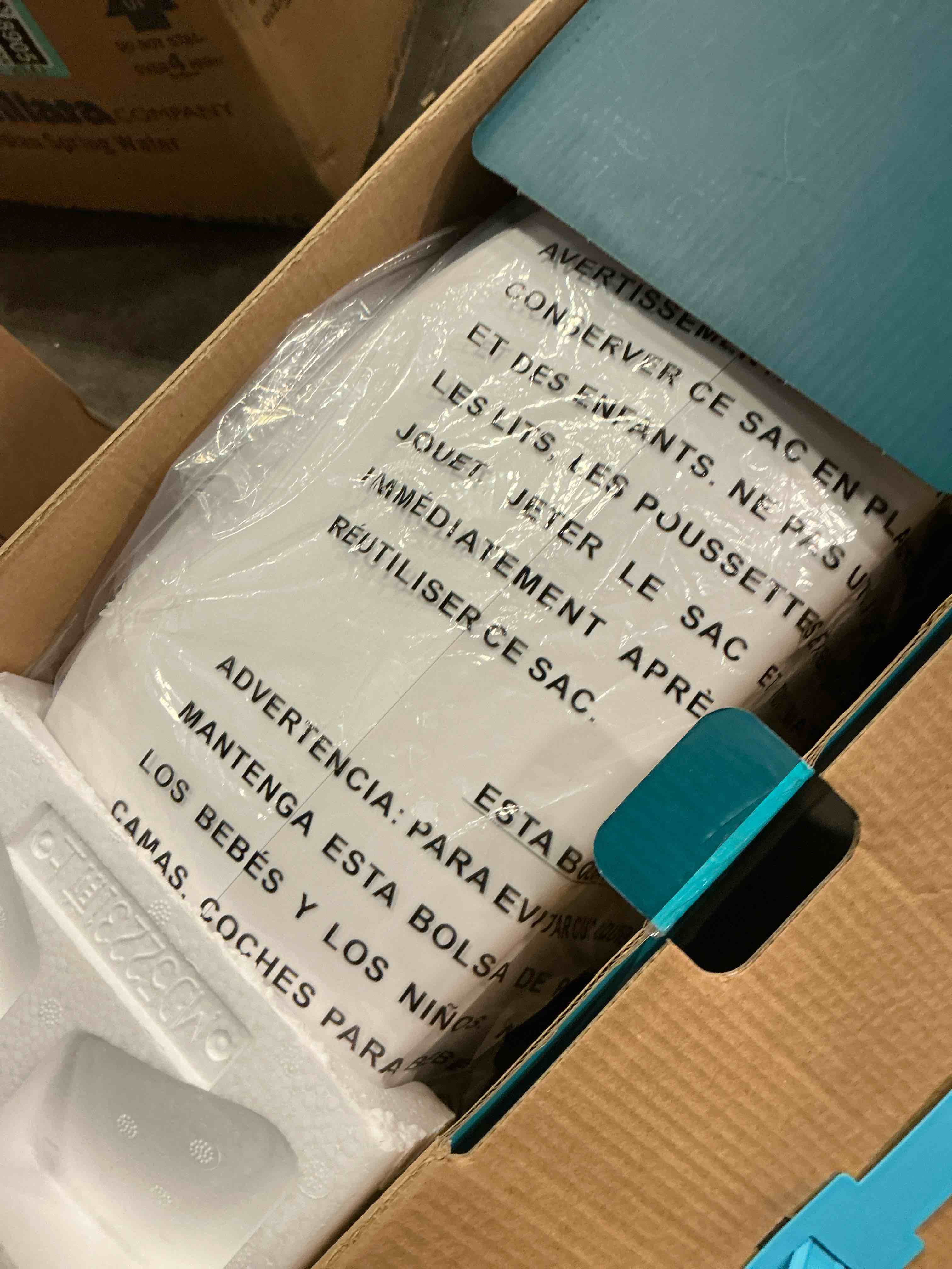 https://s3.amazonaws.com/lotting-images-prod/bidfta/TEA1658884_1754320480977.jpeg