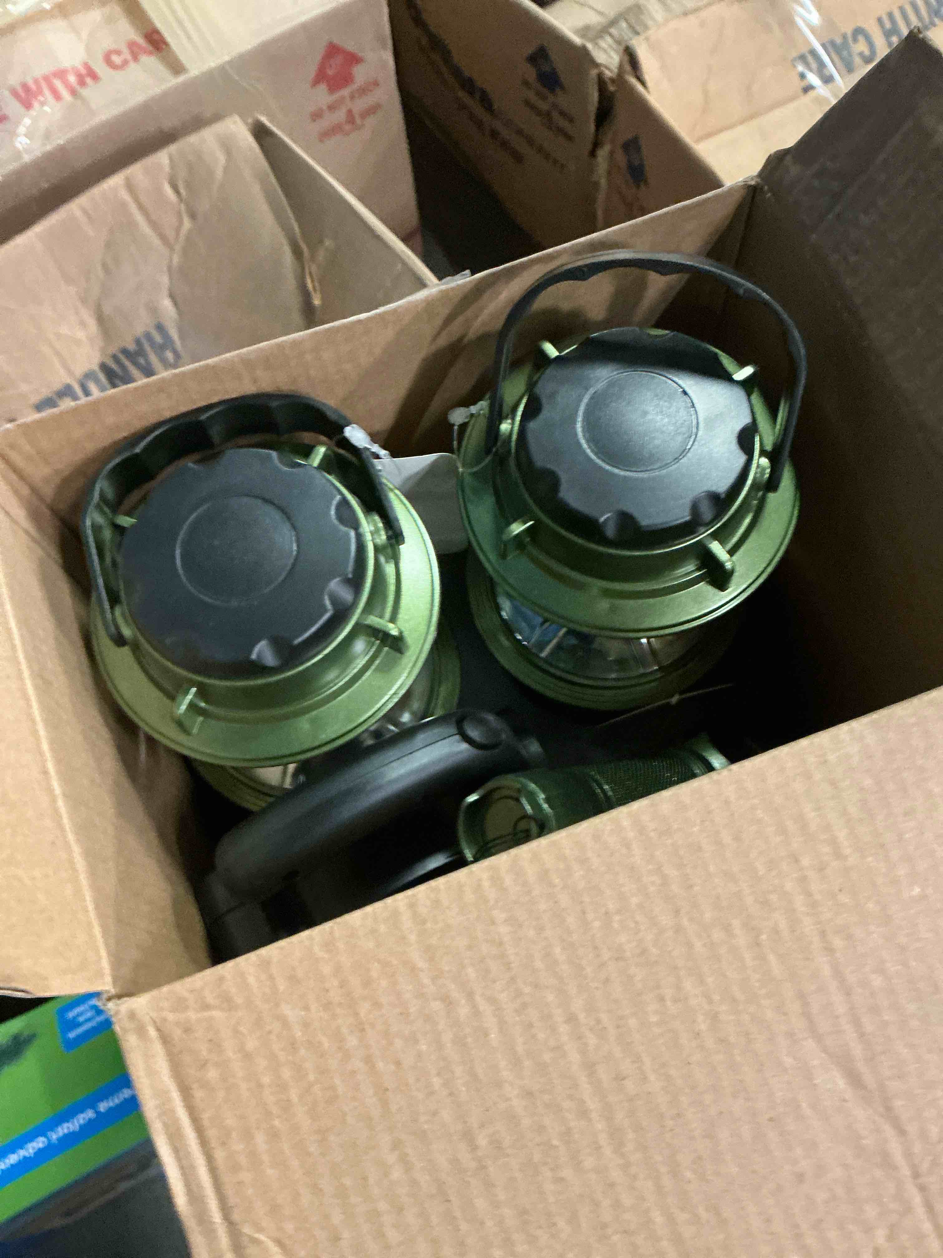 https://s3.amazonaws.com/lotting-images-prod/bidfta/TEA1658887_1754321001129.jpeg